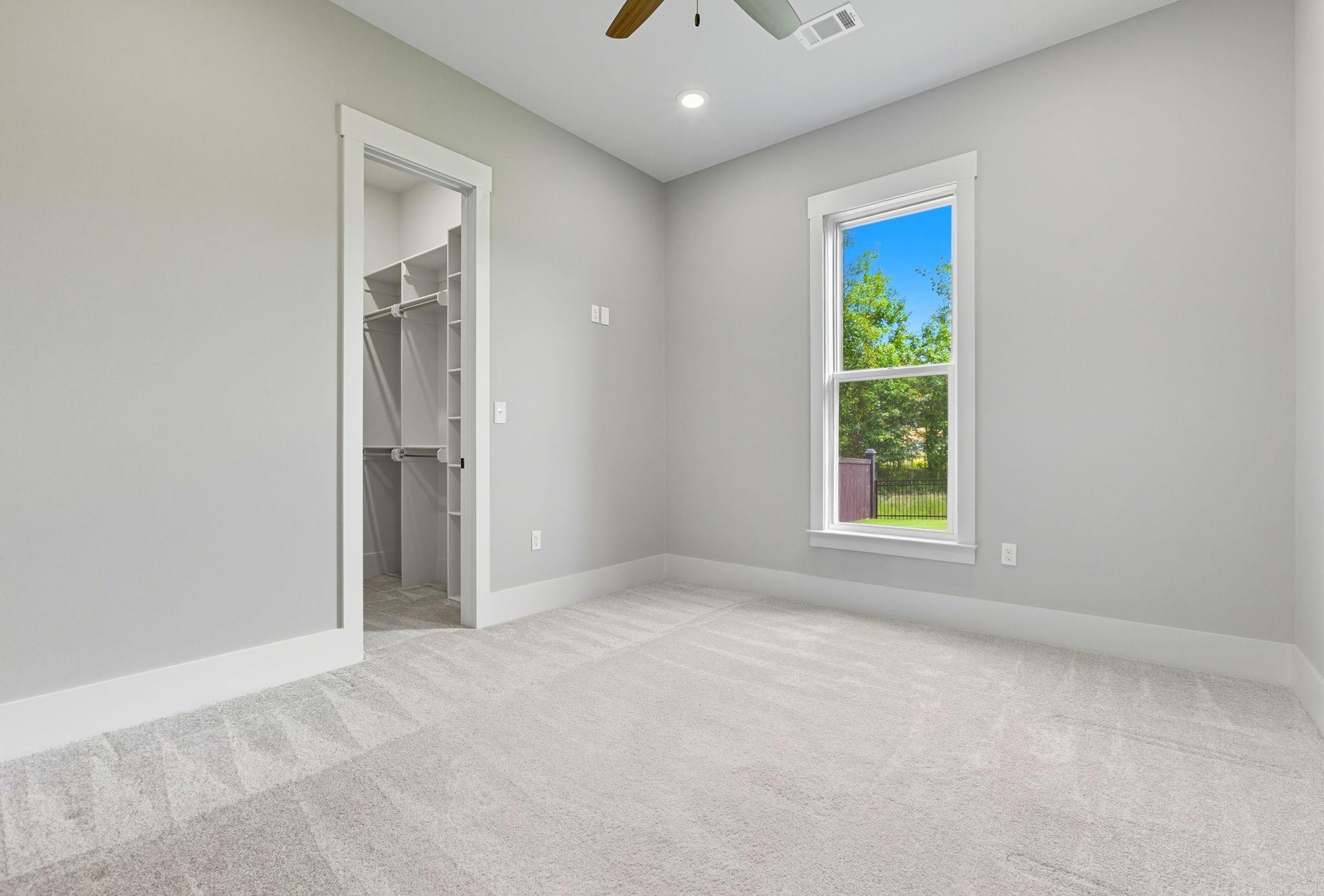 THE WOODLANDS - Residential