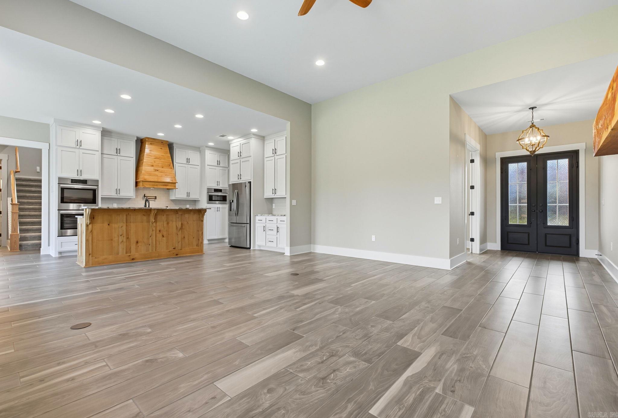 THE WOODLANDS - Residential