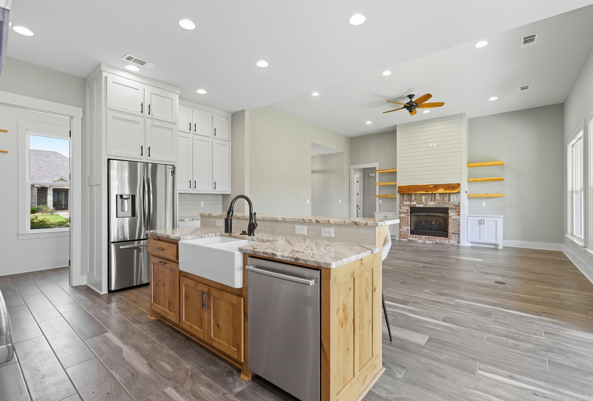 THE WOODLANDS - Residential