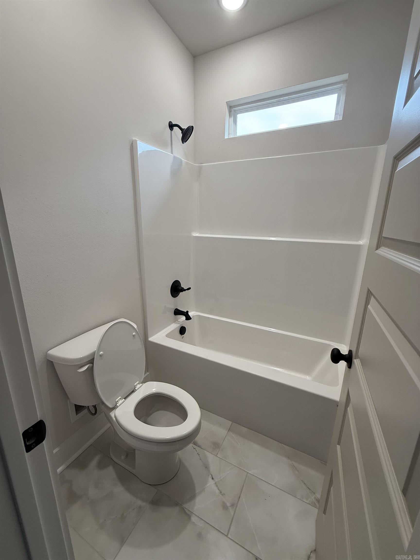 PLANTATION HILLS - Residential