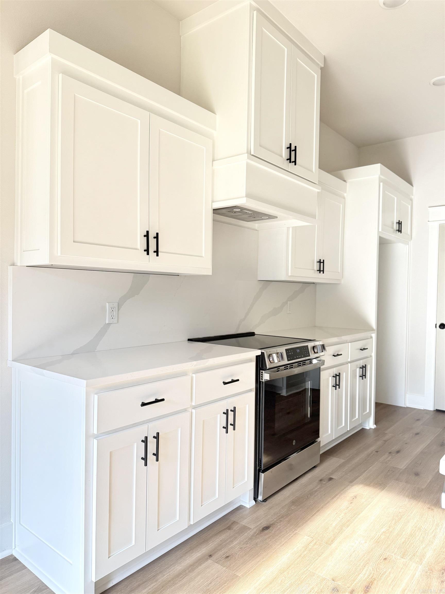 PLANTATION HILLS - Residential