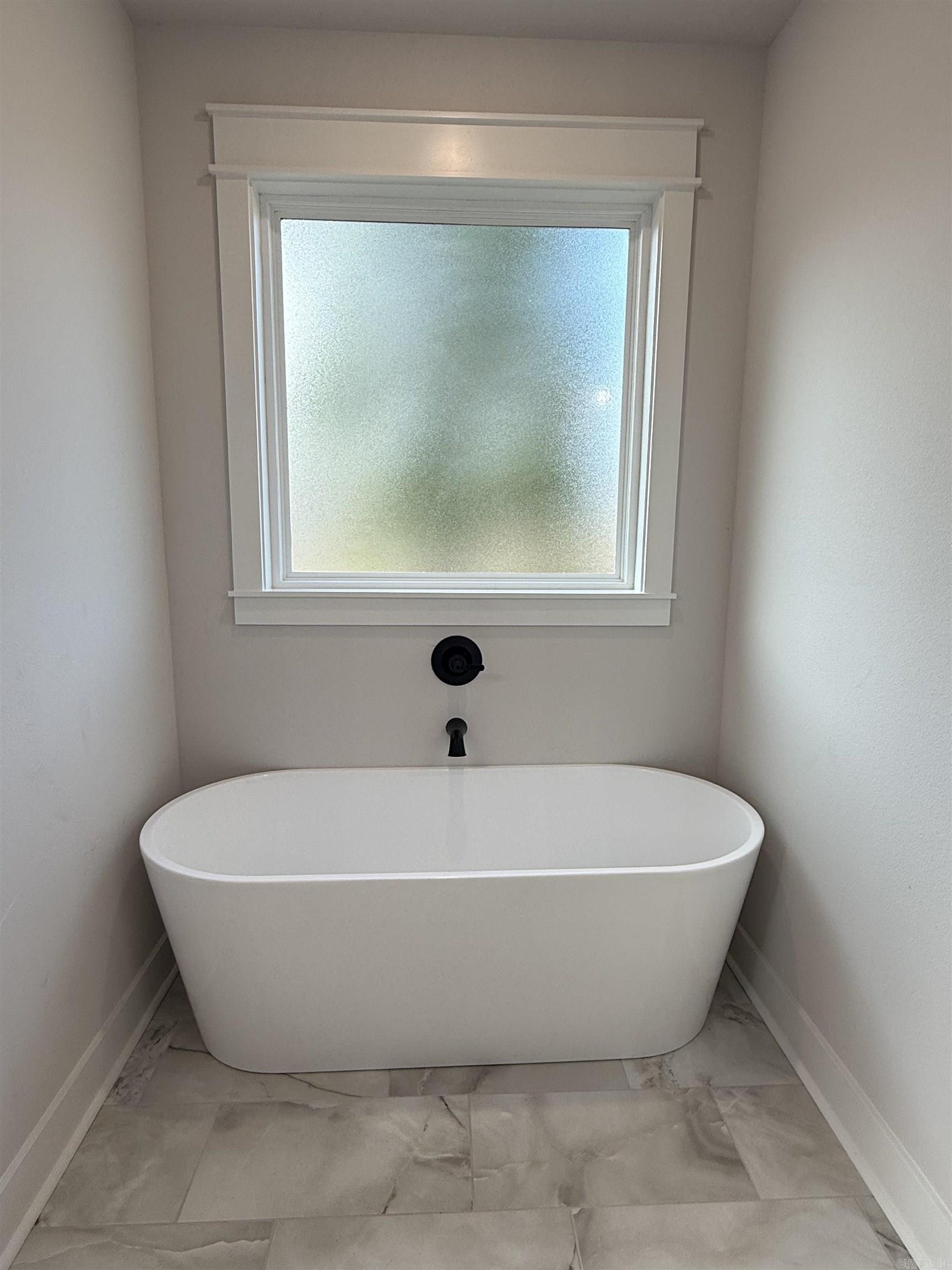 PLANTATION HILLS - Residential