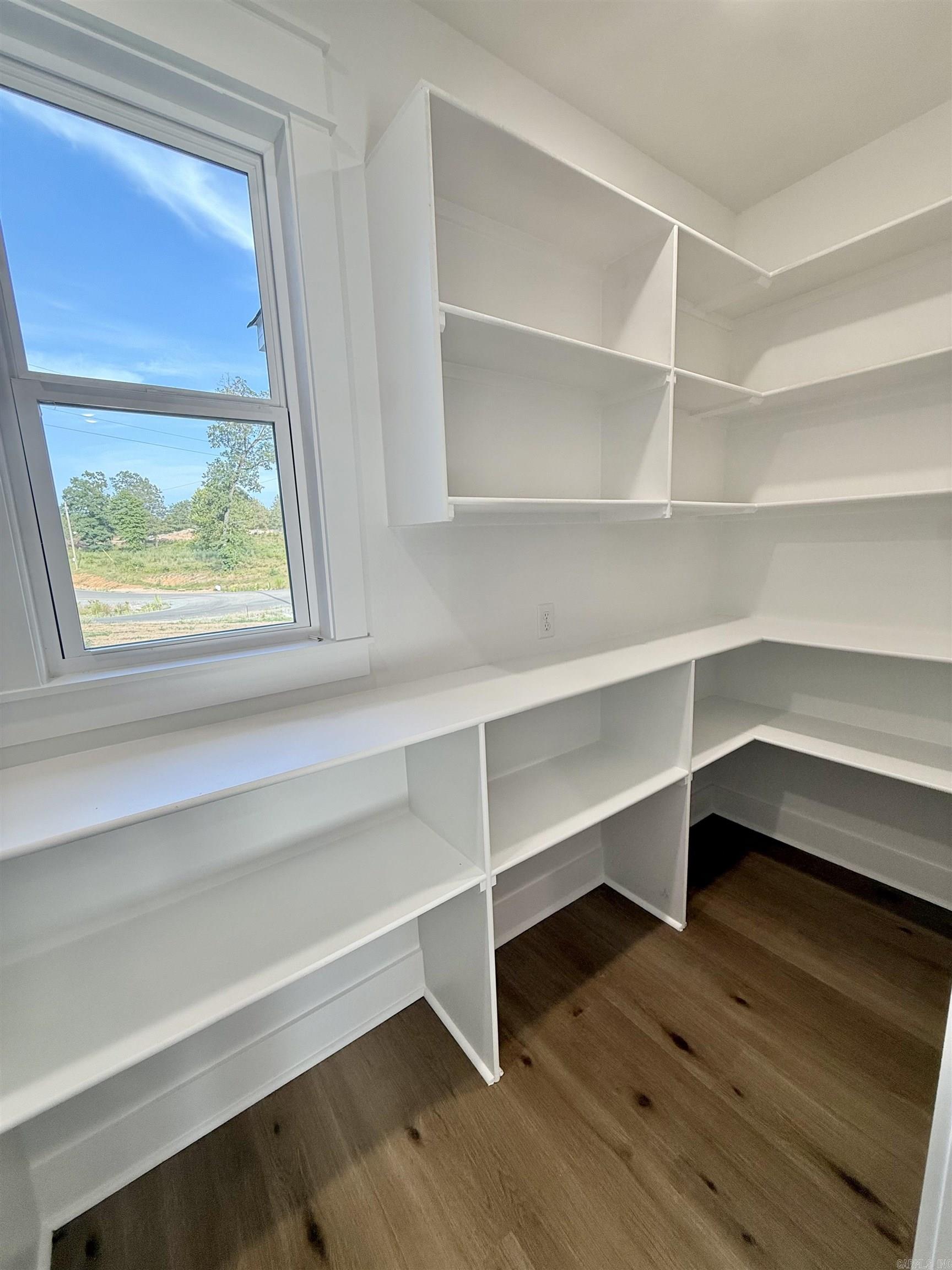 PLANTATION HILLS - Residential