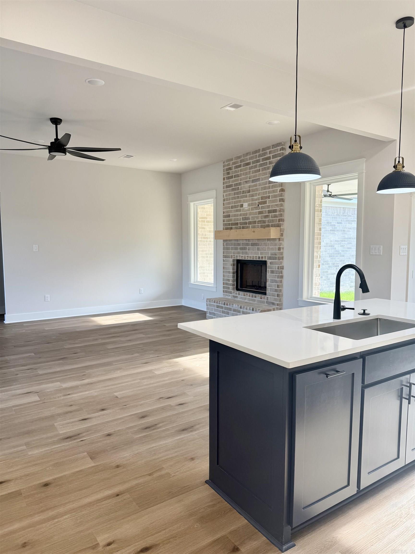 PLANTATION HILLS - Residential