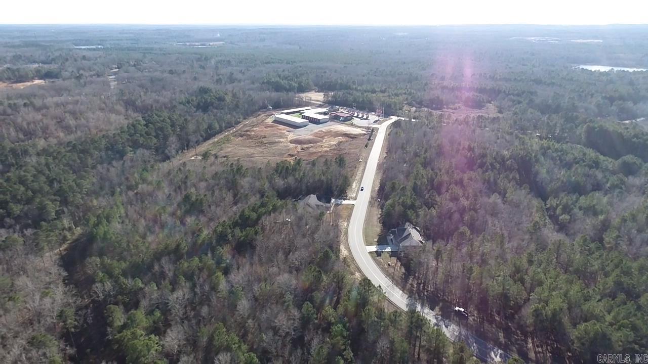 THE ESTATES AT PARKWAY TRAILS - Land