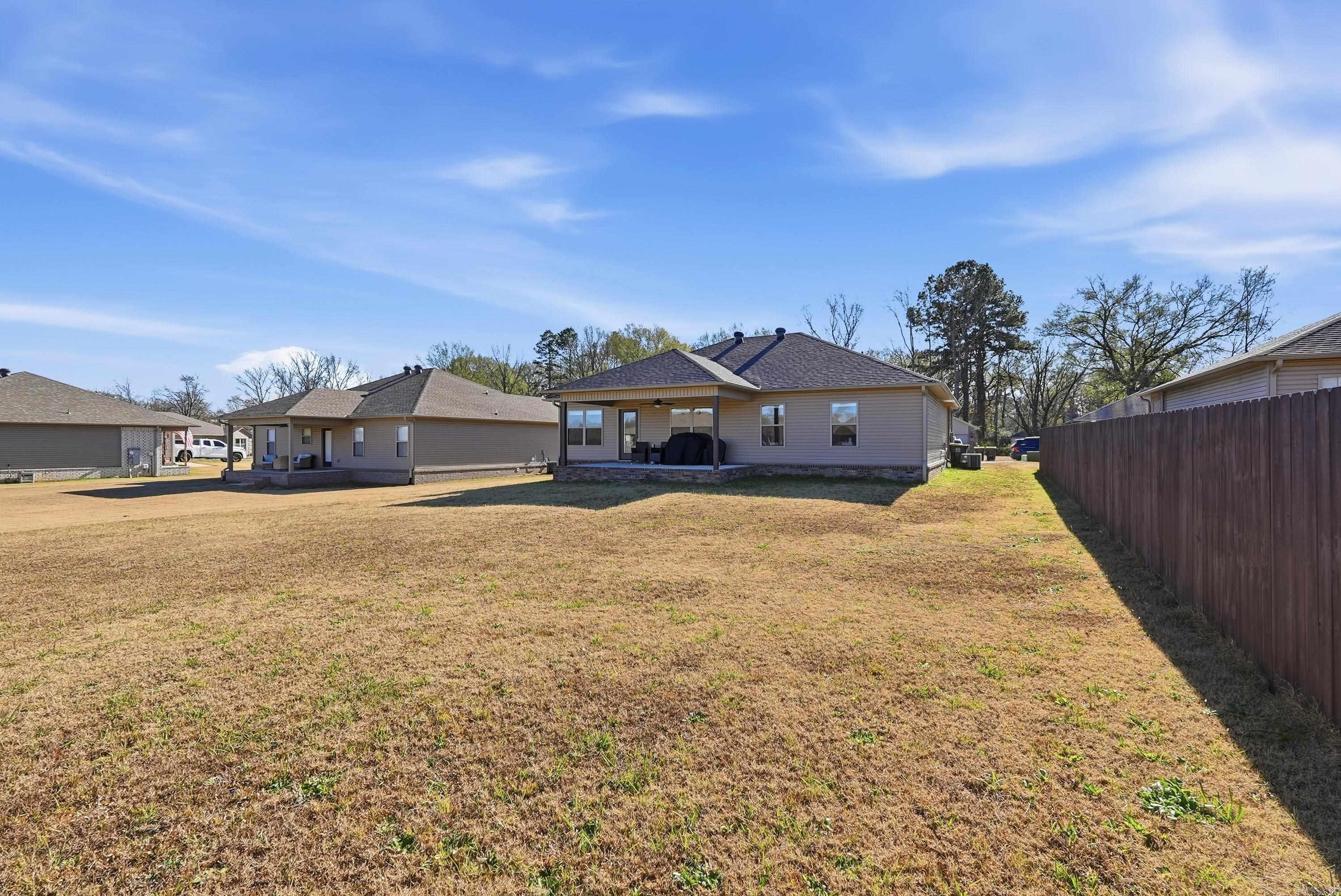 LILLY ANN PLACE - Residential