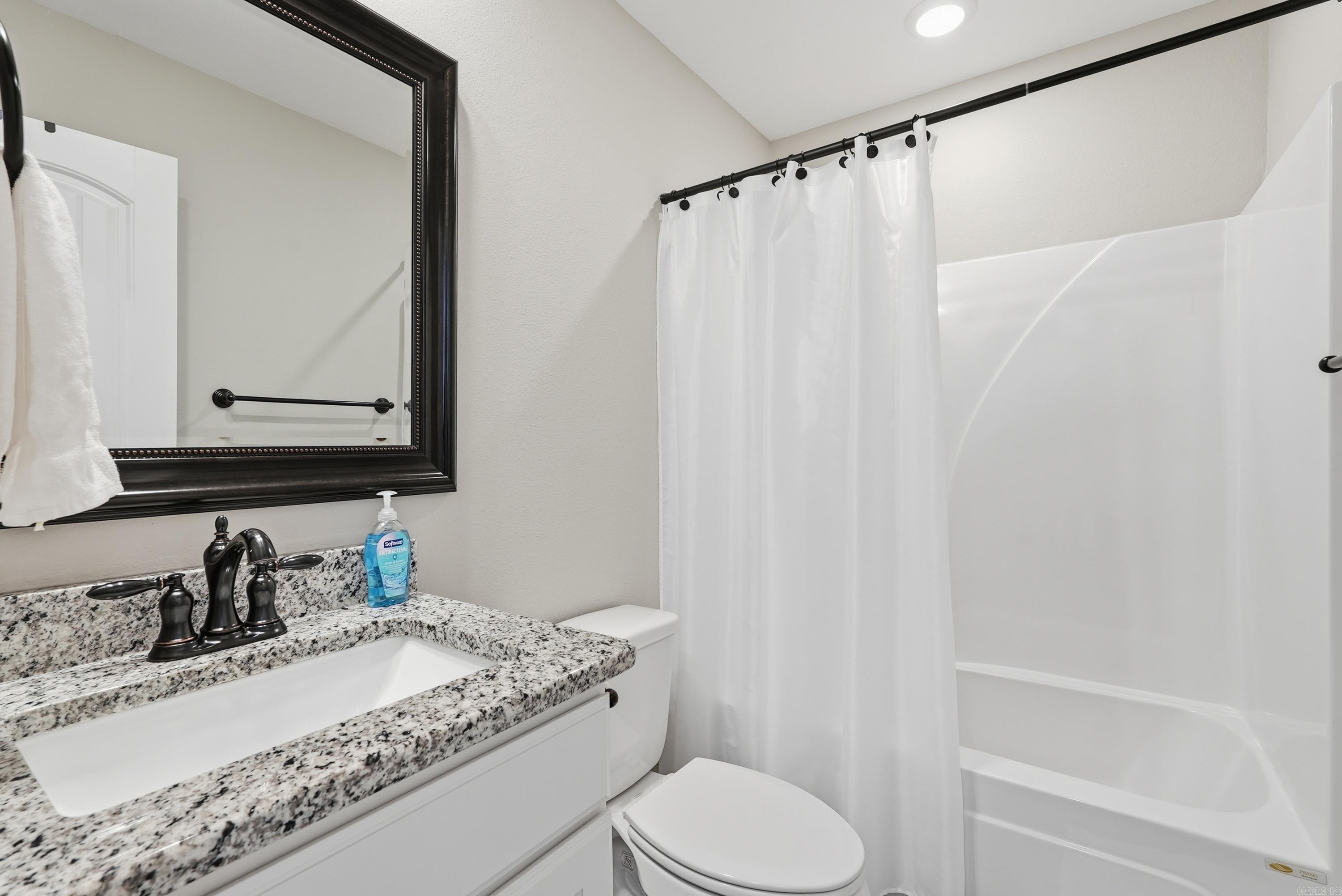 LILLY ANN PLACE - Residential