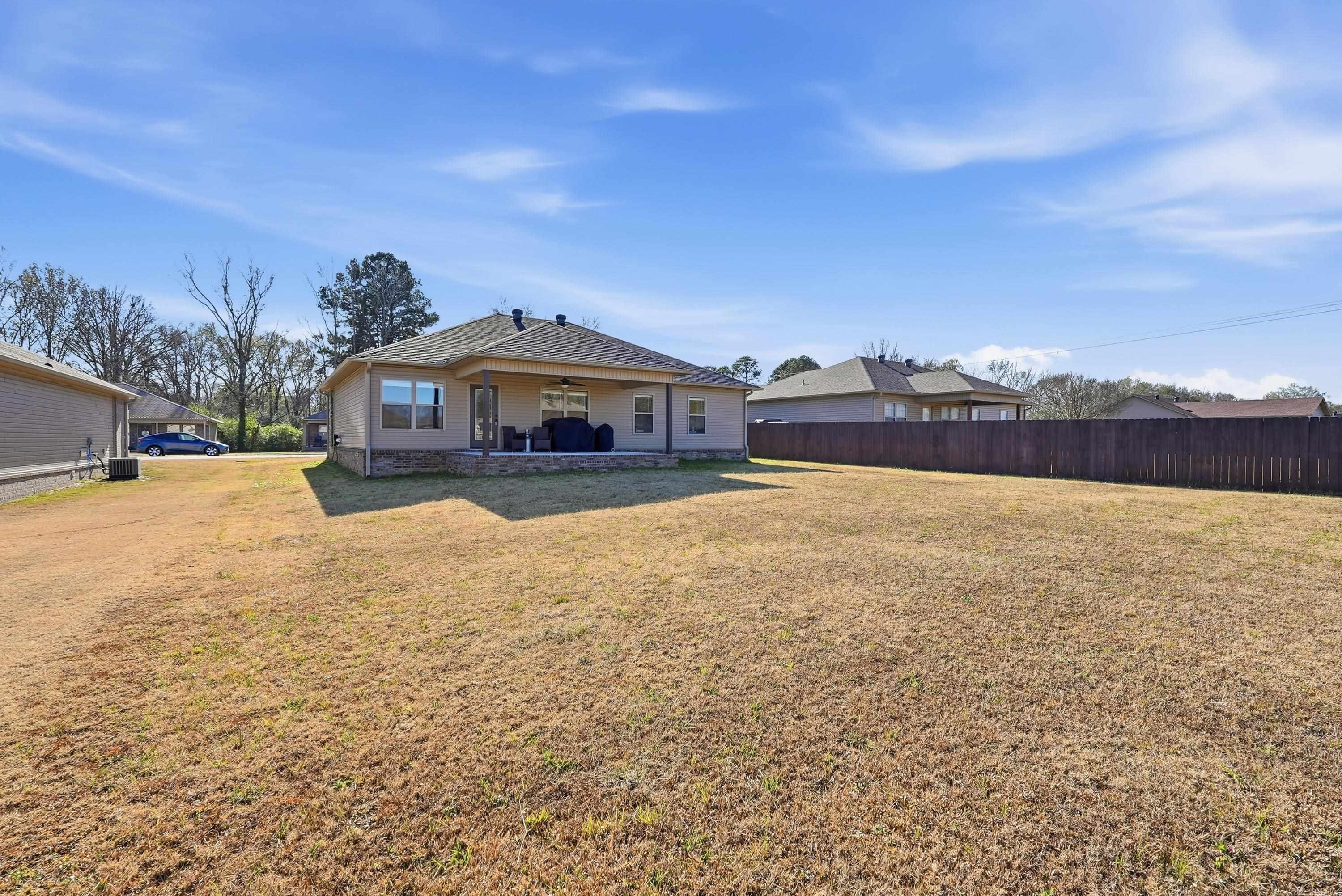 LILLY ANN PLACE - Residential