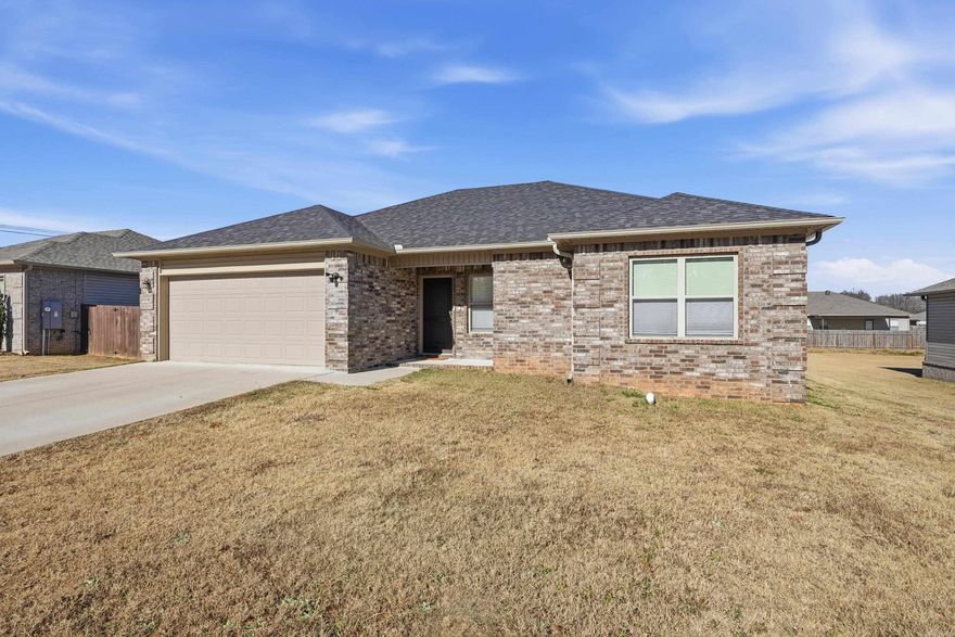 Immaculate 3 bedroom, 2 bath home built in 2022 located in a quiet cul-de-sac in Ward. Open concept living with luxury vinyl plank flooring, crown molding, recessed lighting, and neutral paint throughout. Kitchen features white cabinetry, granite countertops, stainless appliances, farmhouse sink, and a breakfast bar that opens to the dining and living areas. Spacious primary suite with double vanity, walk-in closet, and step-in shower. Covered back patio with ceiling fan overlooks a large, fenced yard perfect for relaxing, kids, or pets. Excellent condition and truly move-in ready. Convenient access to Hwy 67/167 and short commute to Little Rock Air Force Base—great option for military, first-time buyers, or anyone seeking newer construction without the wait. USDA eligible area for qualified buyers.