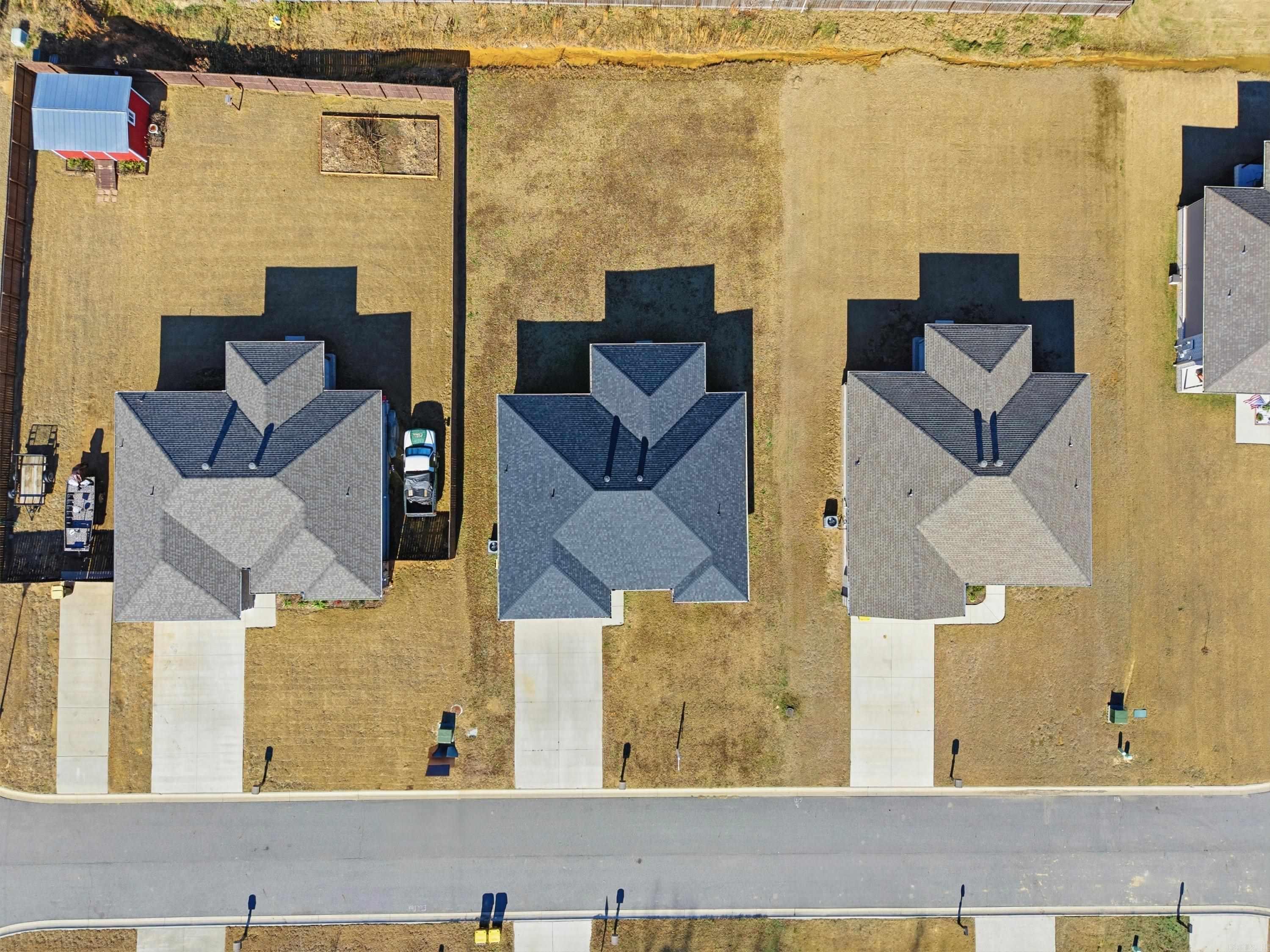 LILLY ANN PLACE - Residential