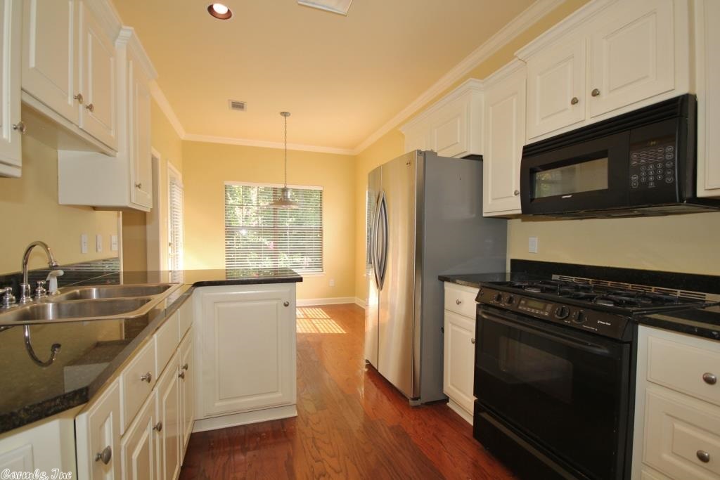 CHENAL VALLEY DUQUESNE COMMUNITY - Residential