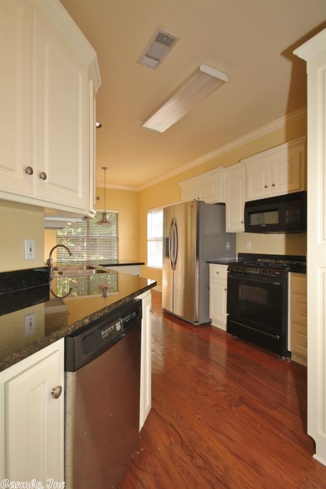 CHENAL VALLEY DUQUESNE COMMUNITY - Residential