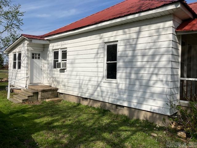 WEST MAIN ST - Residential