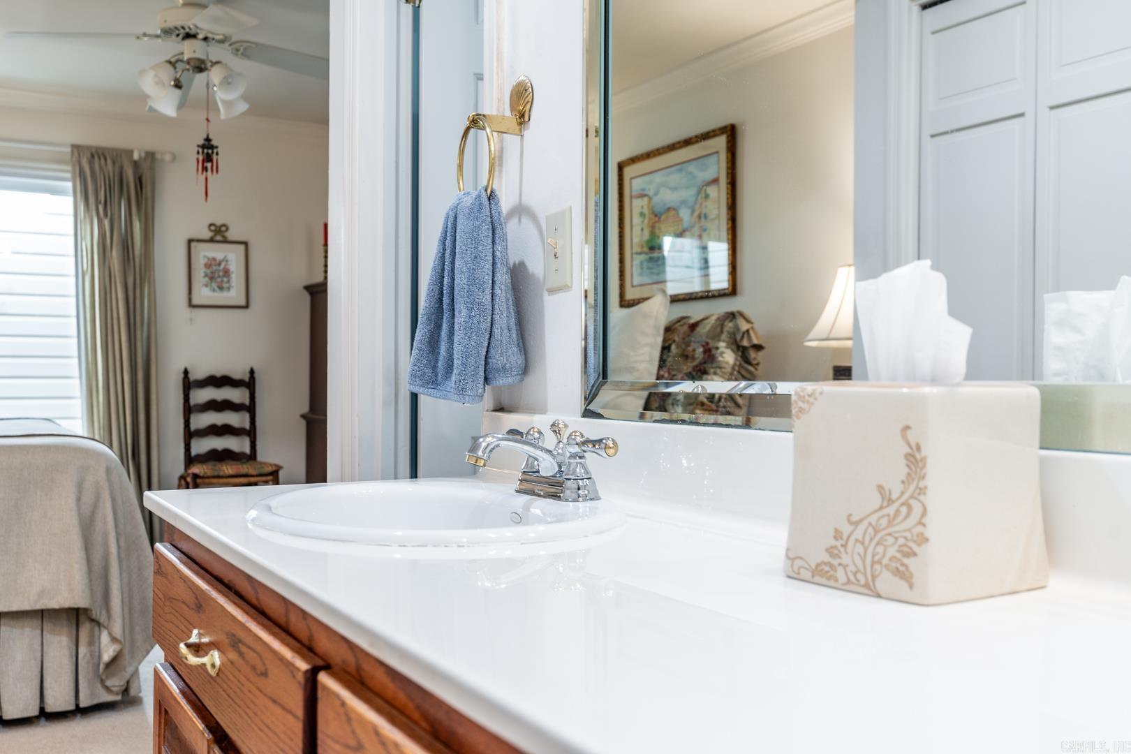 KINGSBRIDGE TWNHSE - Residential