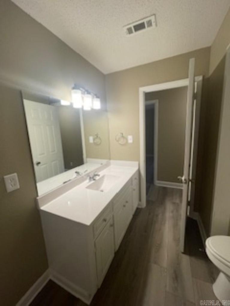 Oak Meadows - Residential Lease