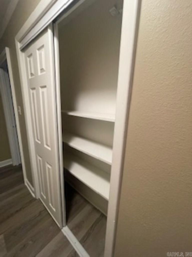 Oak Meadows - Residential Lease