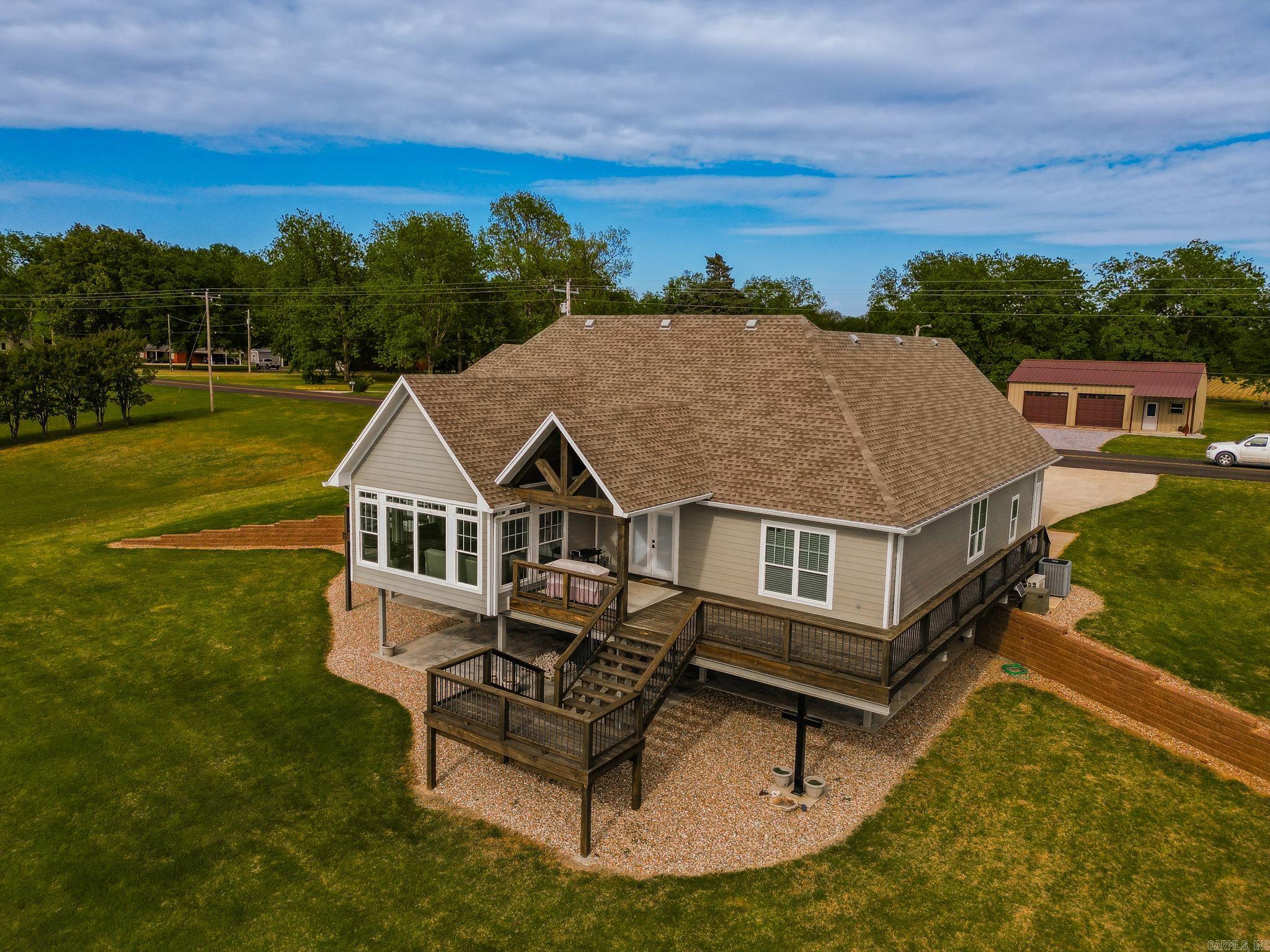 Metes & Bounds - Residential