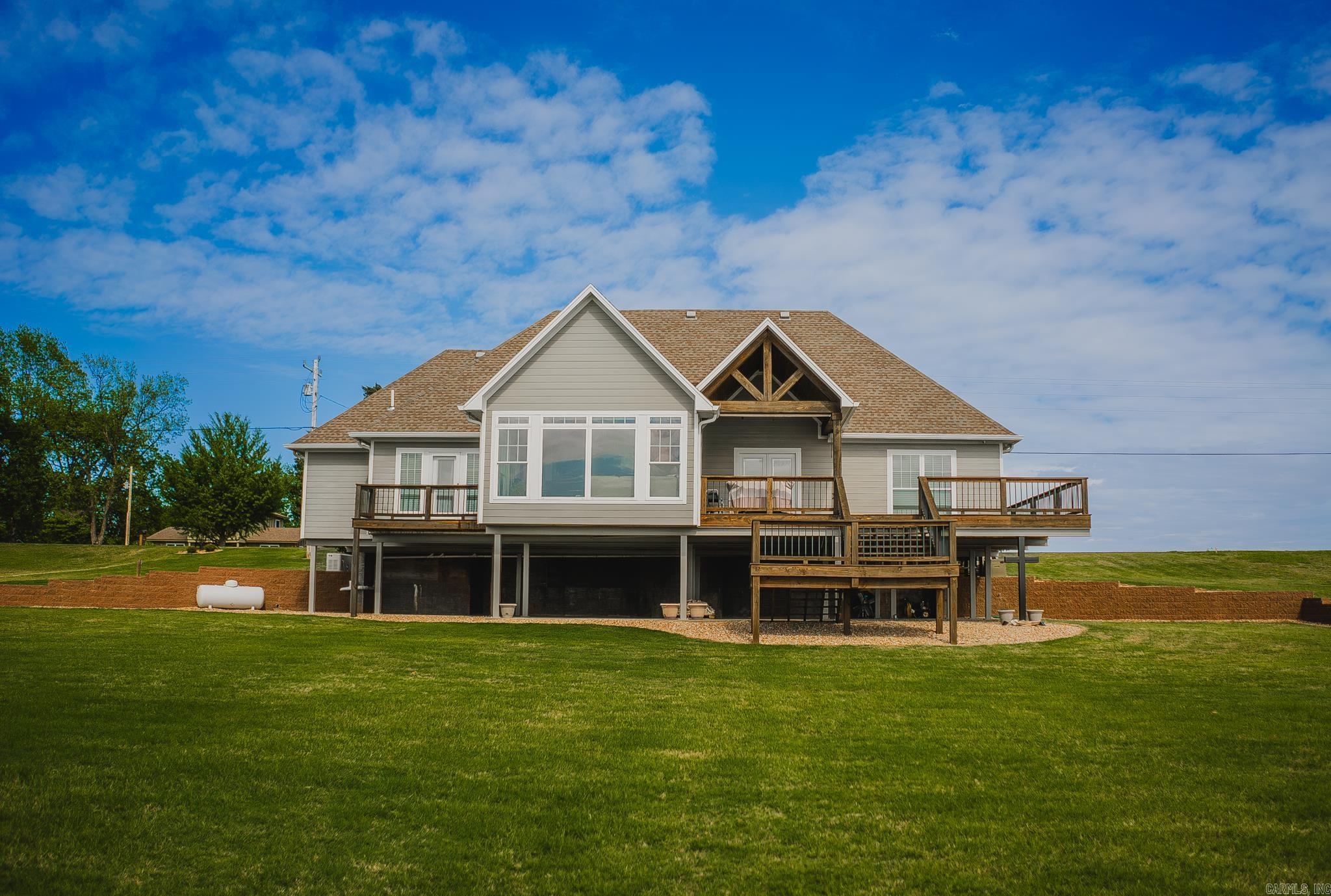 Metes & Bounds - Residential