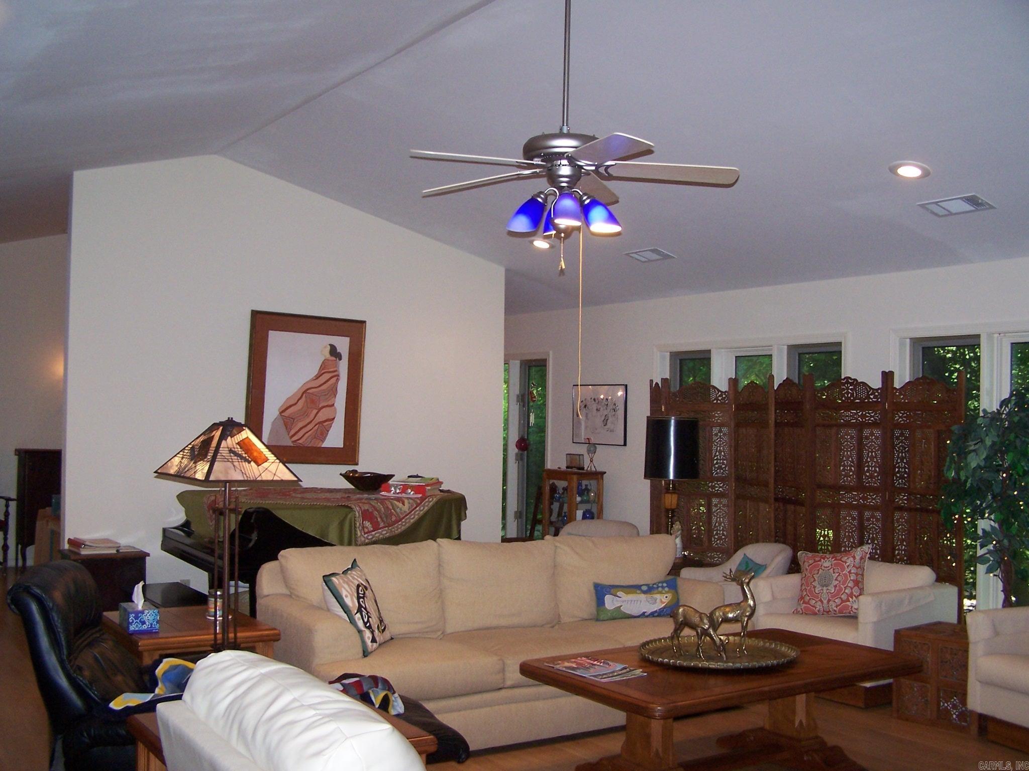 Rio Vista - Residential