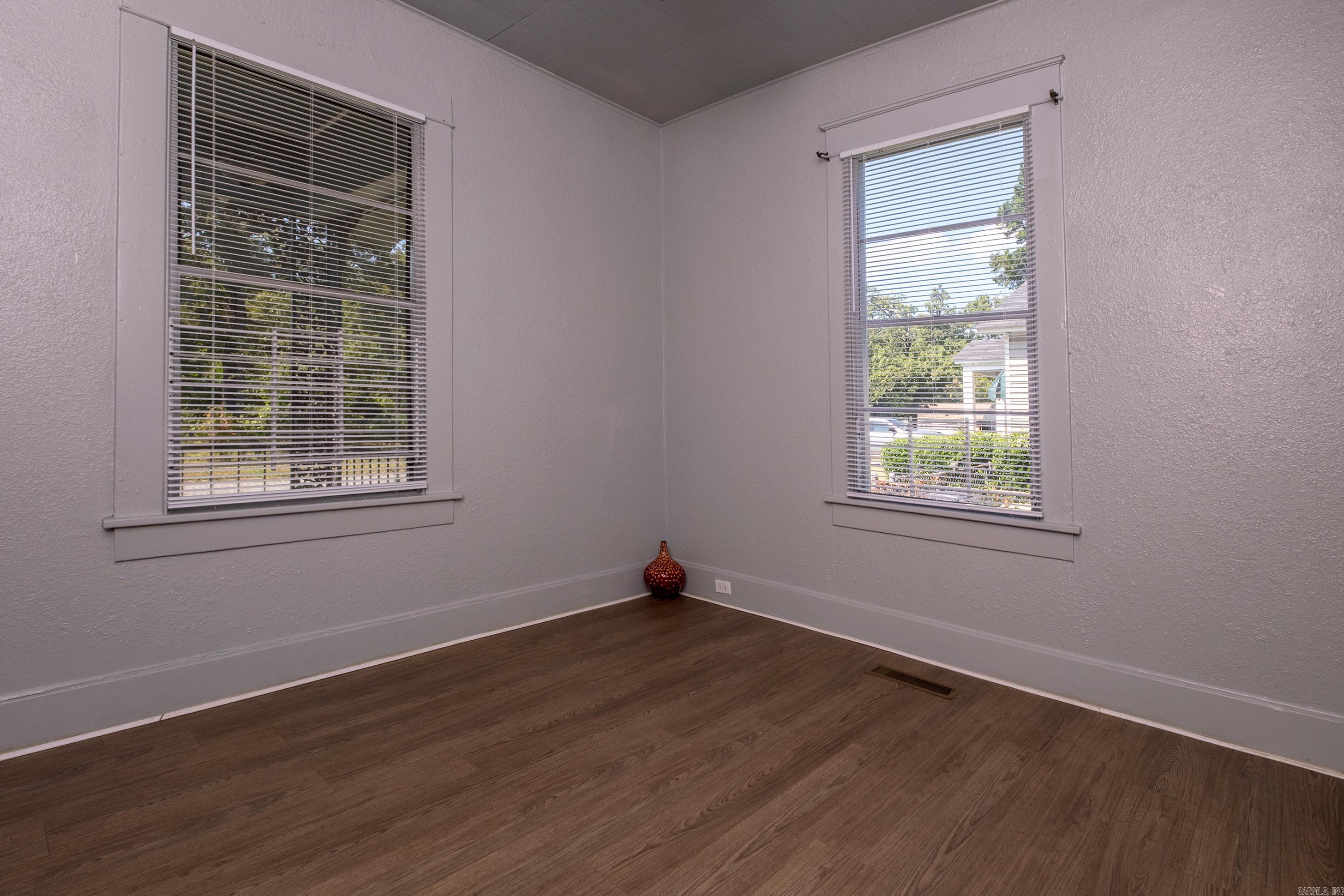 Laskers - Residential