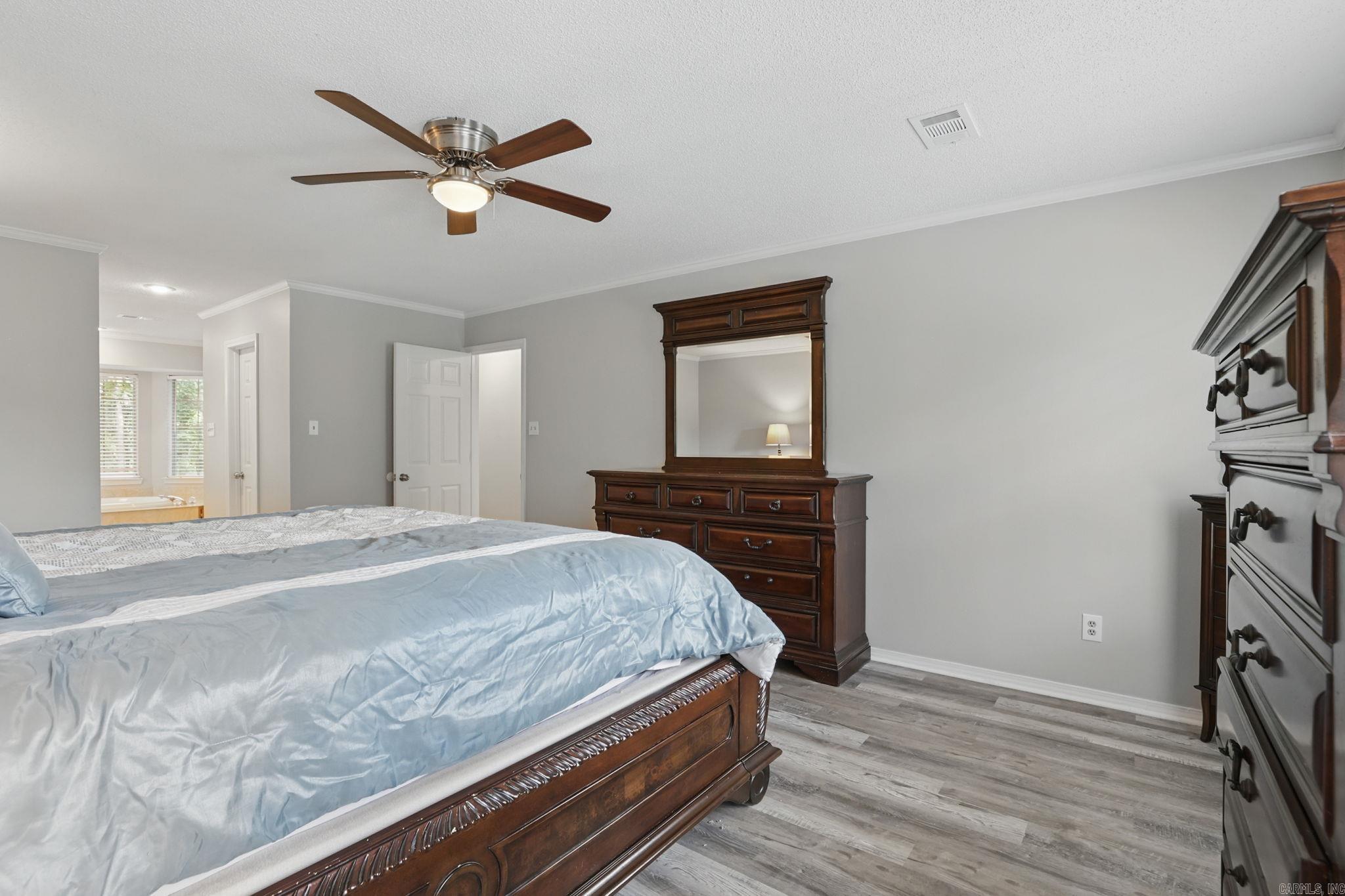 RIVER OAKS - Residential