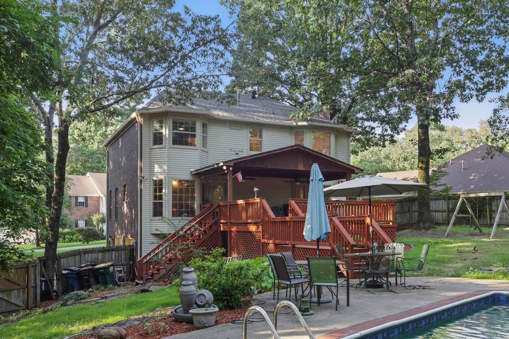 RIVER OAKS - Residential