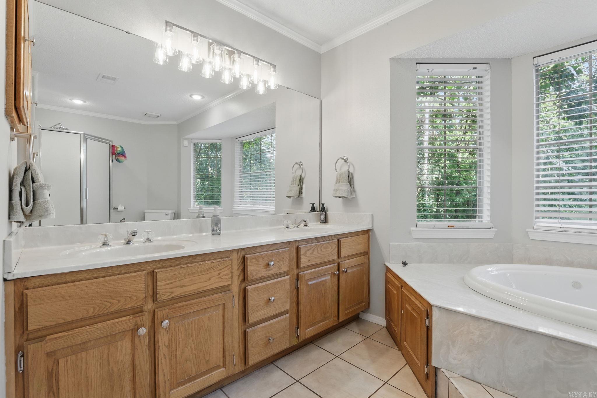 RIVER OAKS - Residential