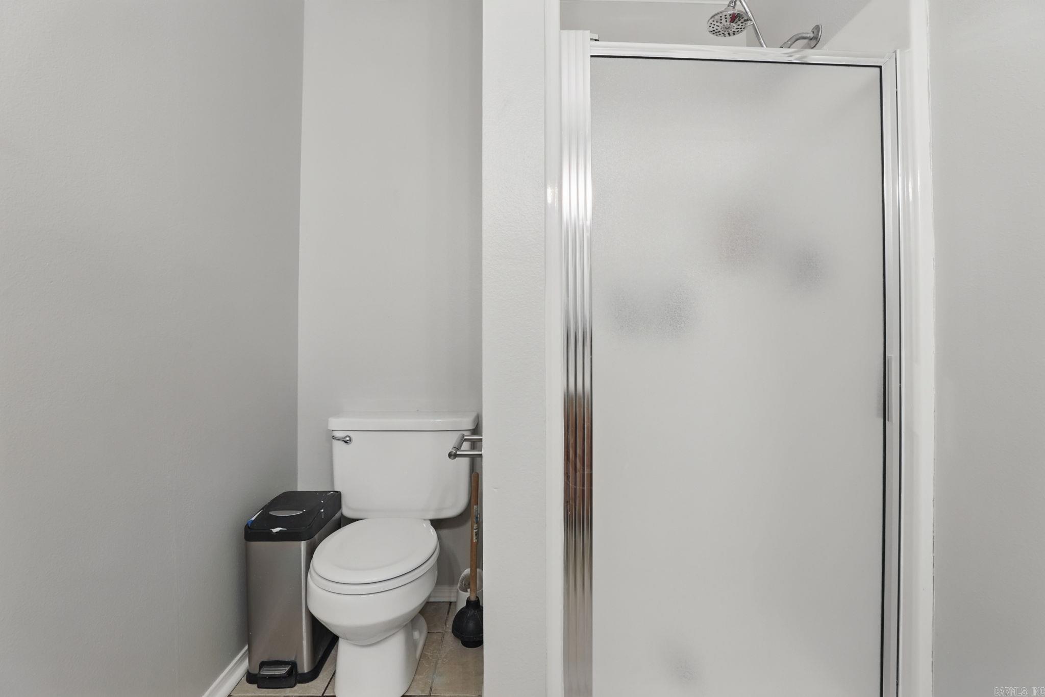 RIVER OAKS - Residential