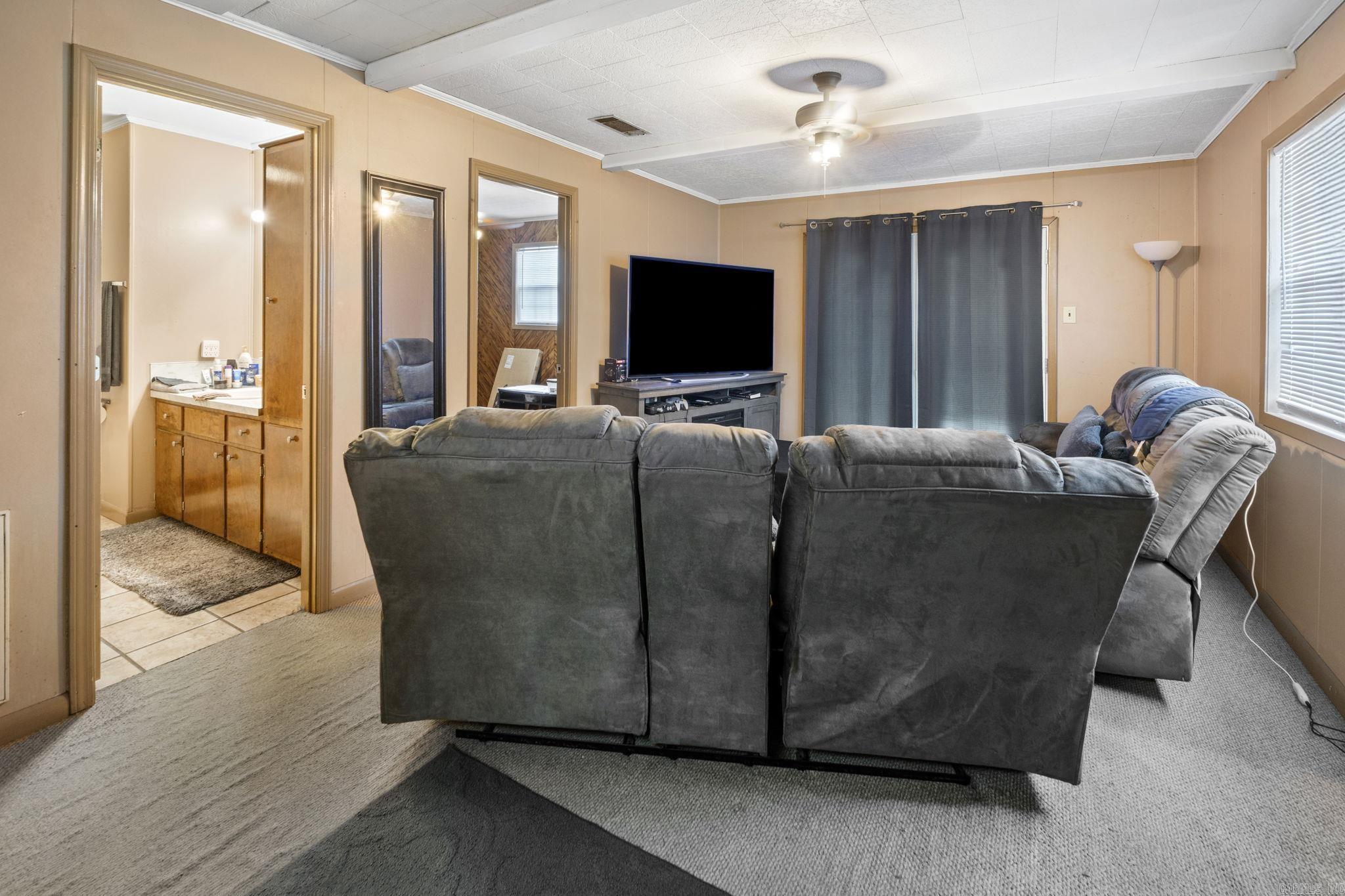 Metes & Bounds - Residential Income