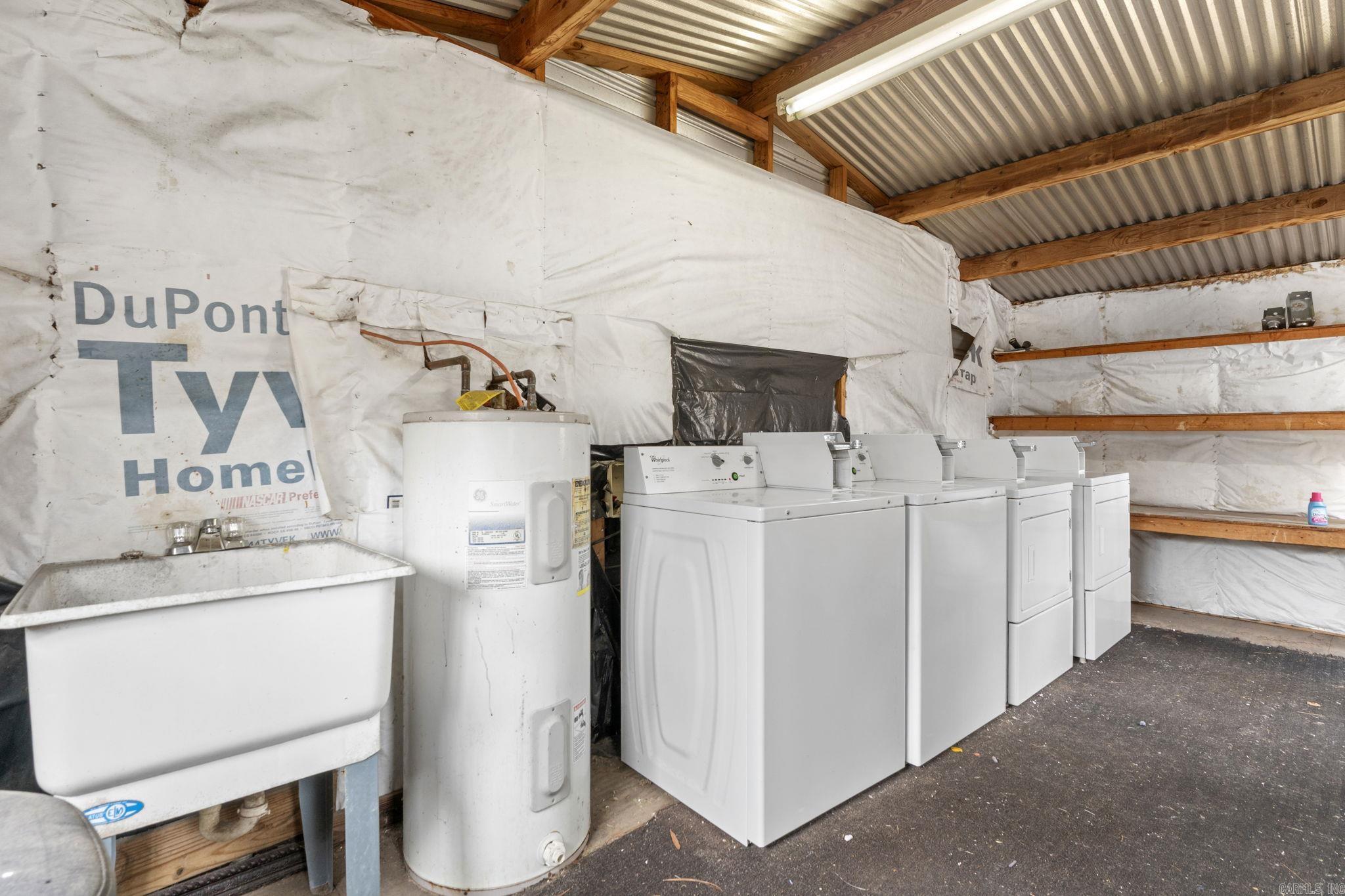 Metes & Bounds - Residential Income