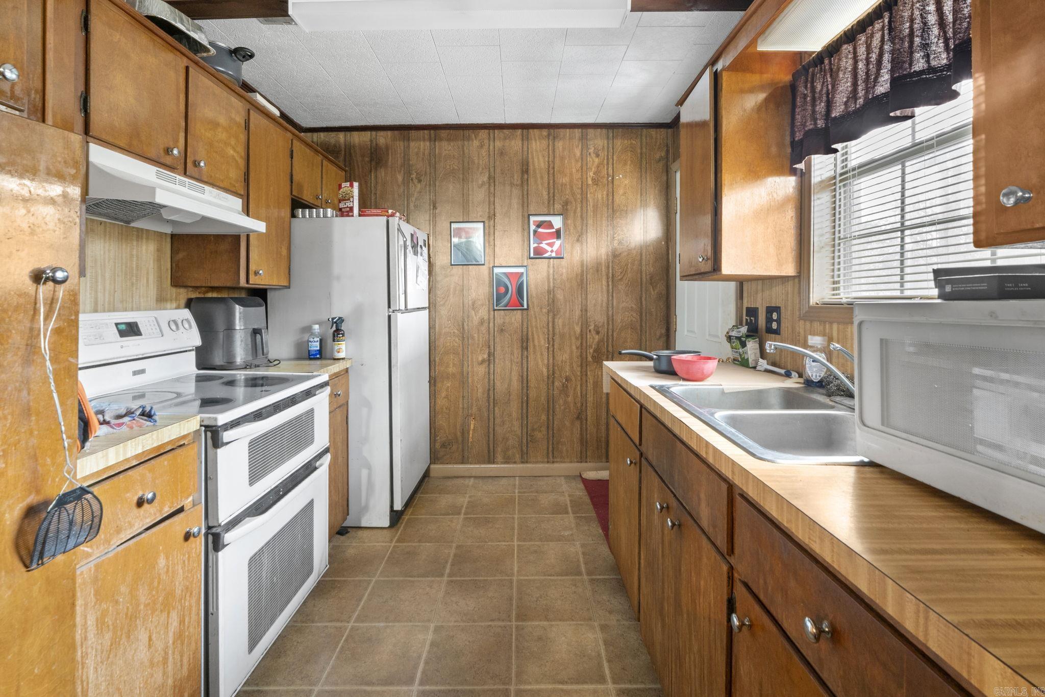 Metes & Bounds - Residential Income