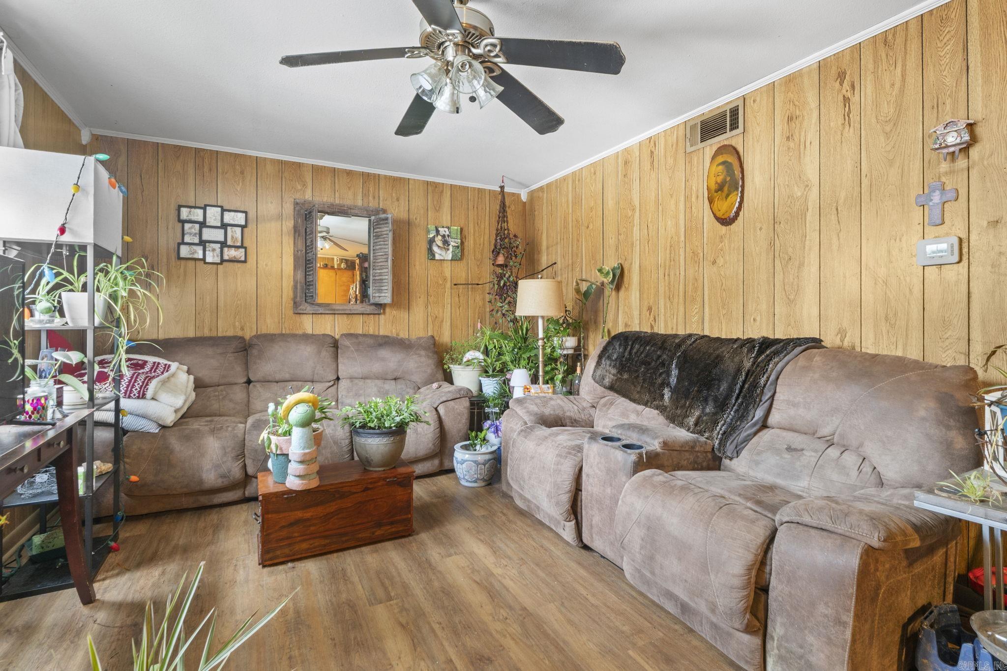 Metes & Bounds - Residential Income