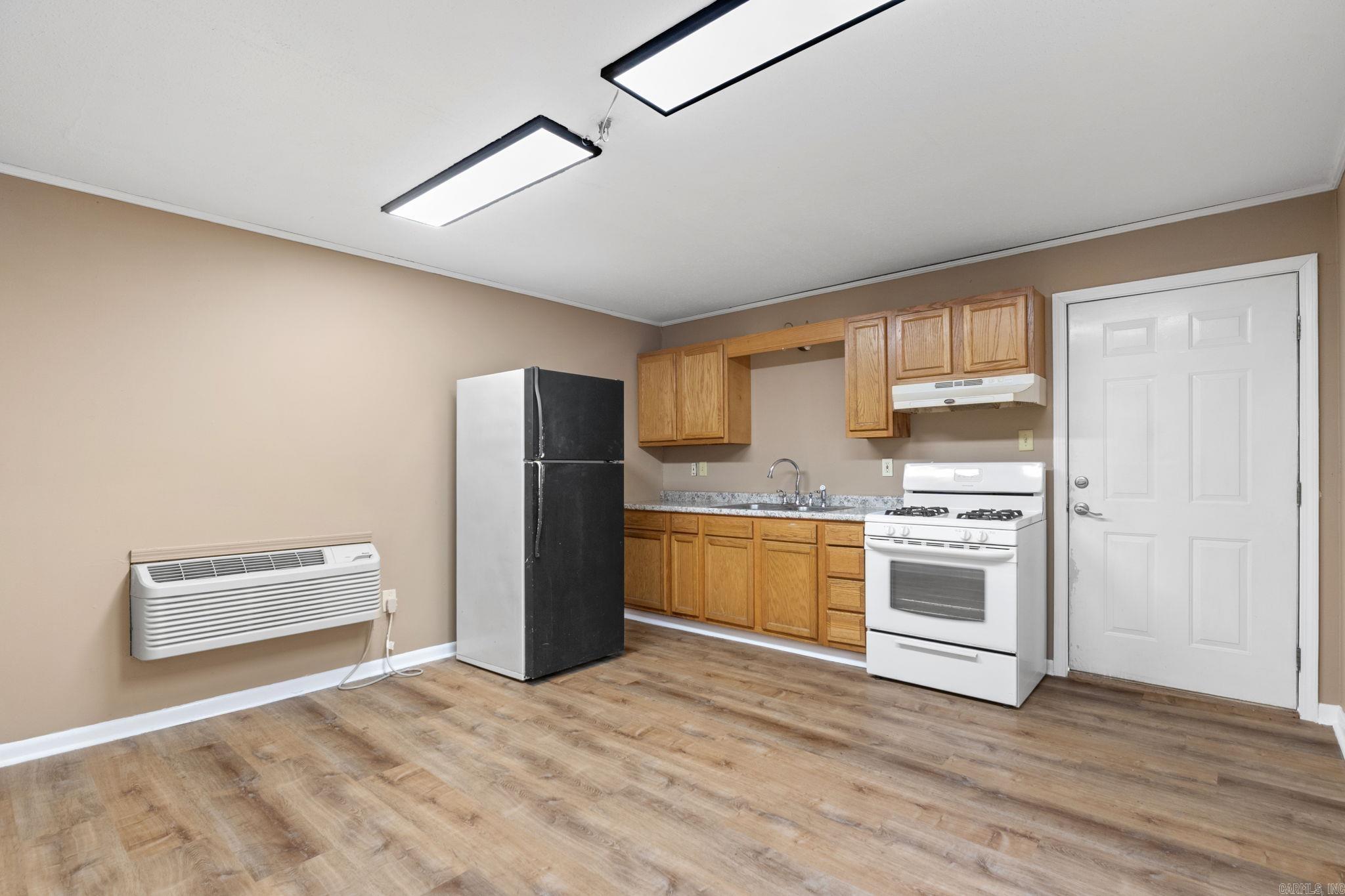 Metes & Bounds - Residential Income