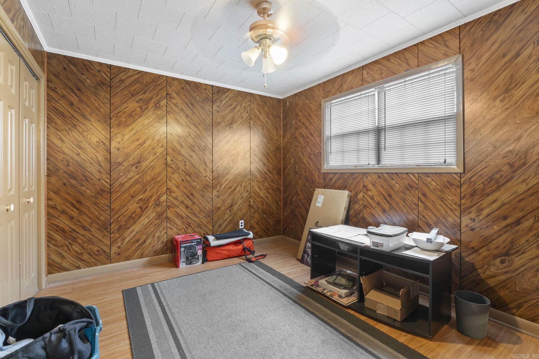 Metes & Bounds - Residential Income