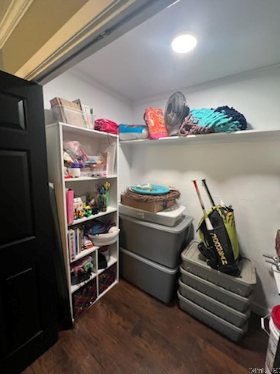 ROSE BUD OUTLOTS - Residential