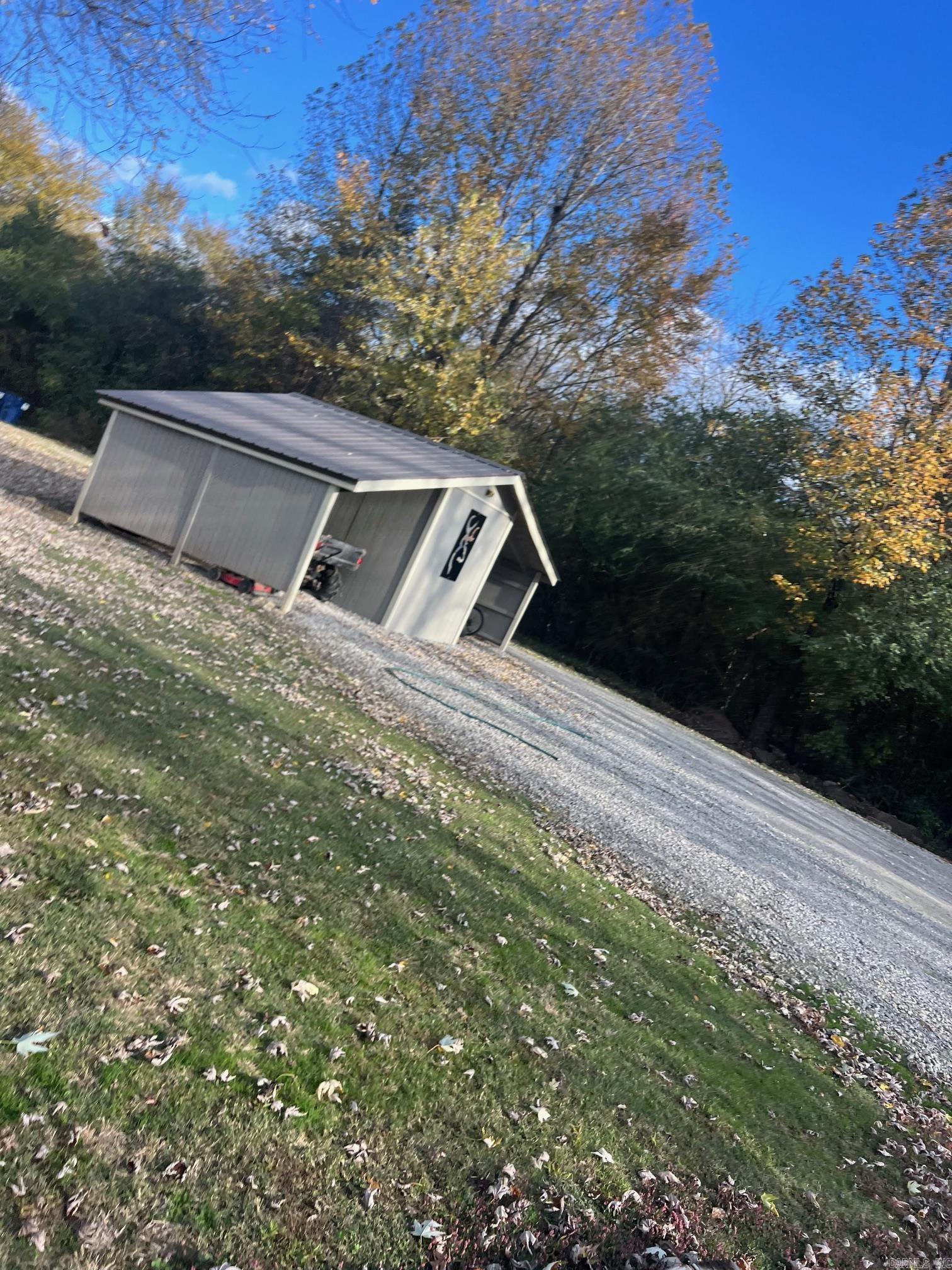 ROSE BUD OUTLOTS - Residential