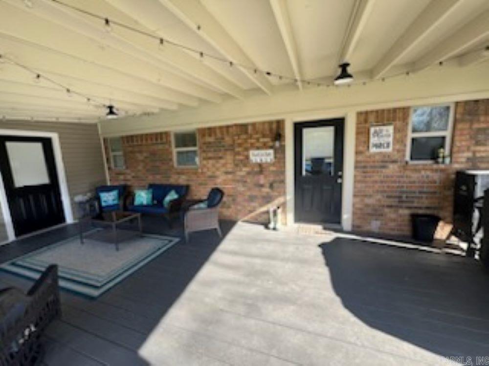 ROSE BUD OUTLOTS - Residential