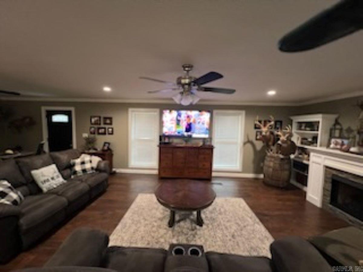 ROSE BUD OUTLOTS - Residential