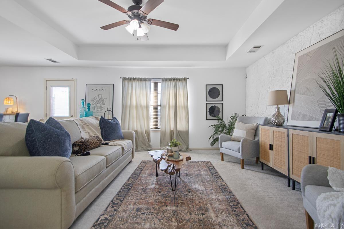 NORTH HAVEN - Residential