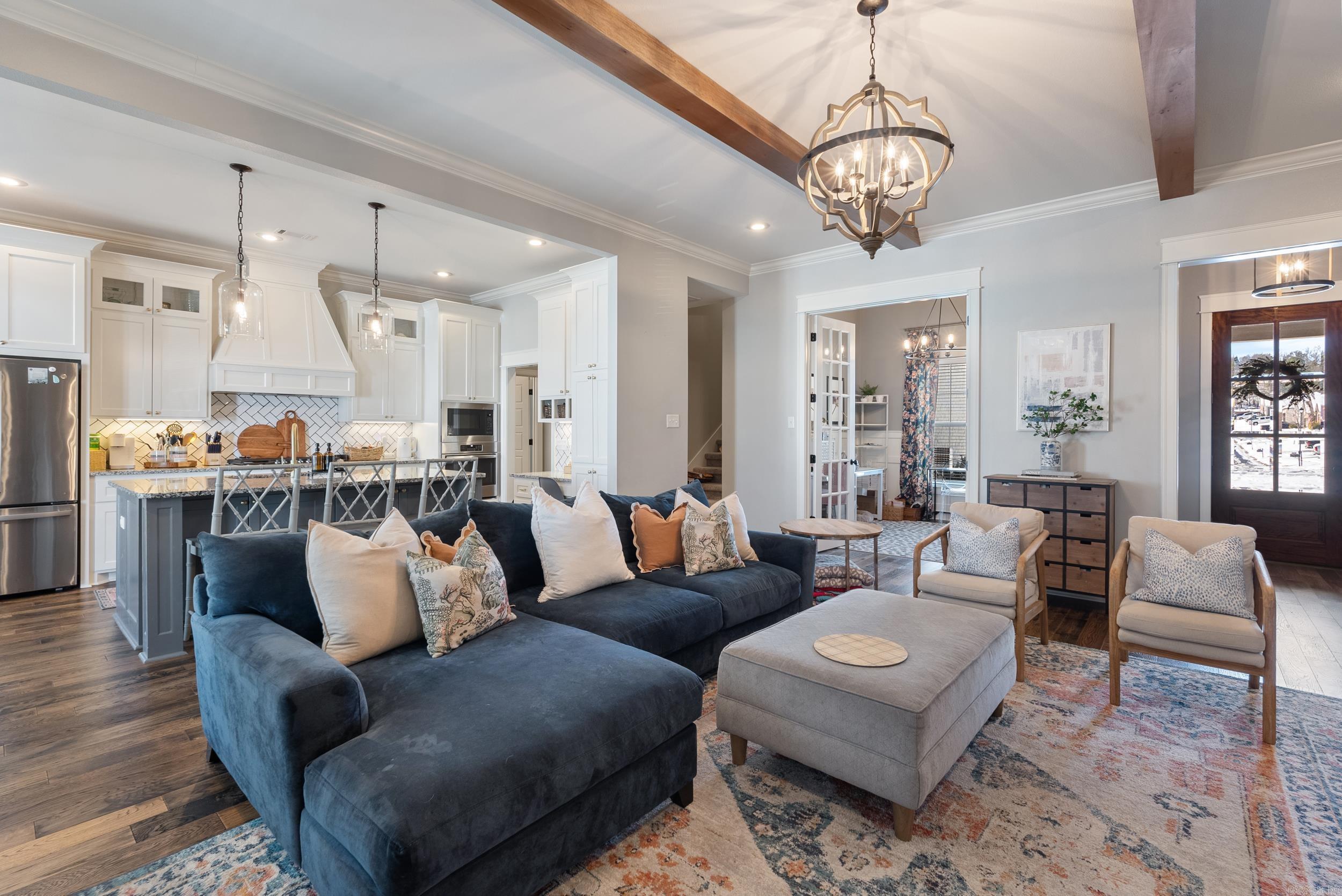 CHAPEL CREEK - Residential