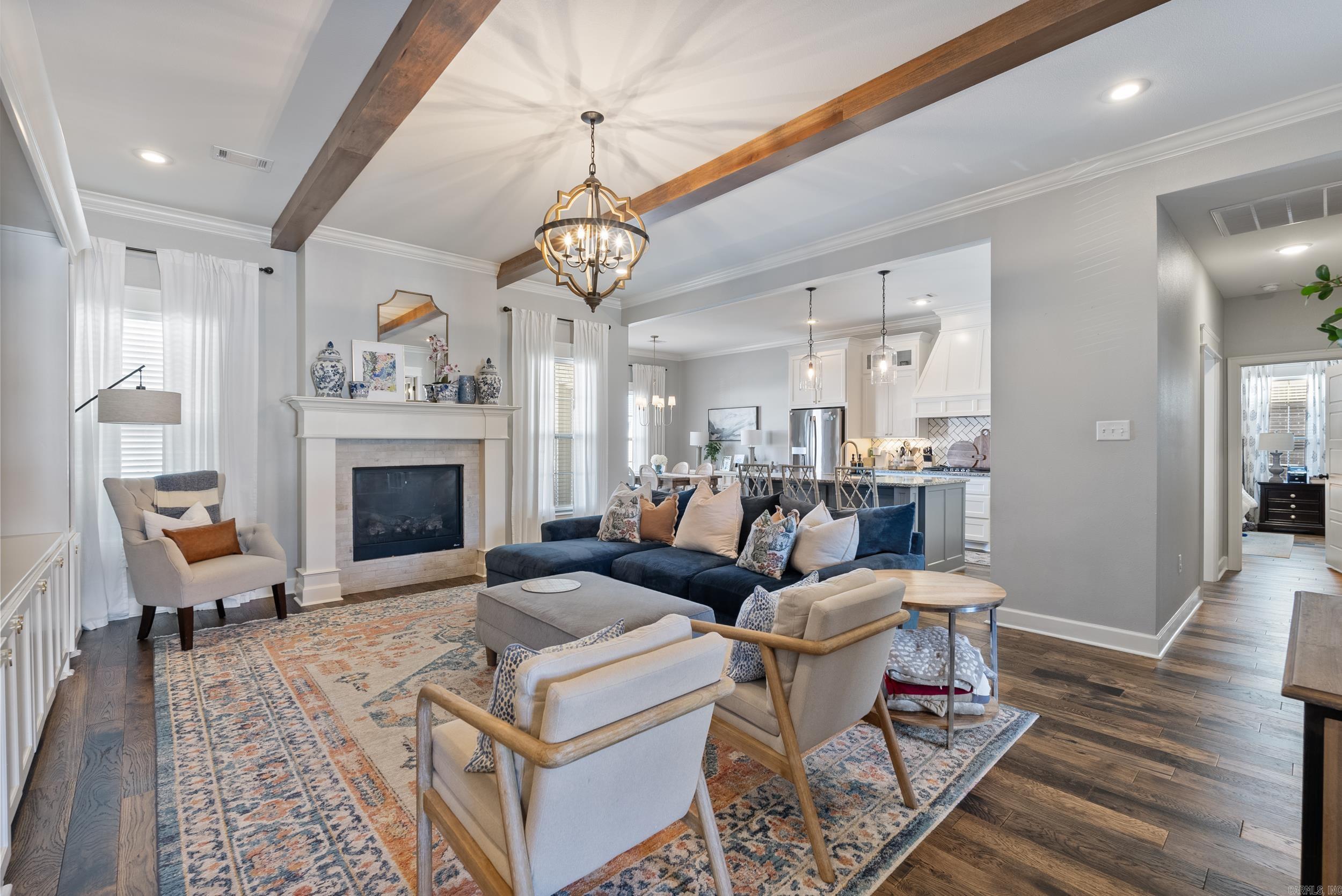 CHAPEL CREEK - Residential