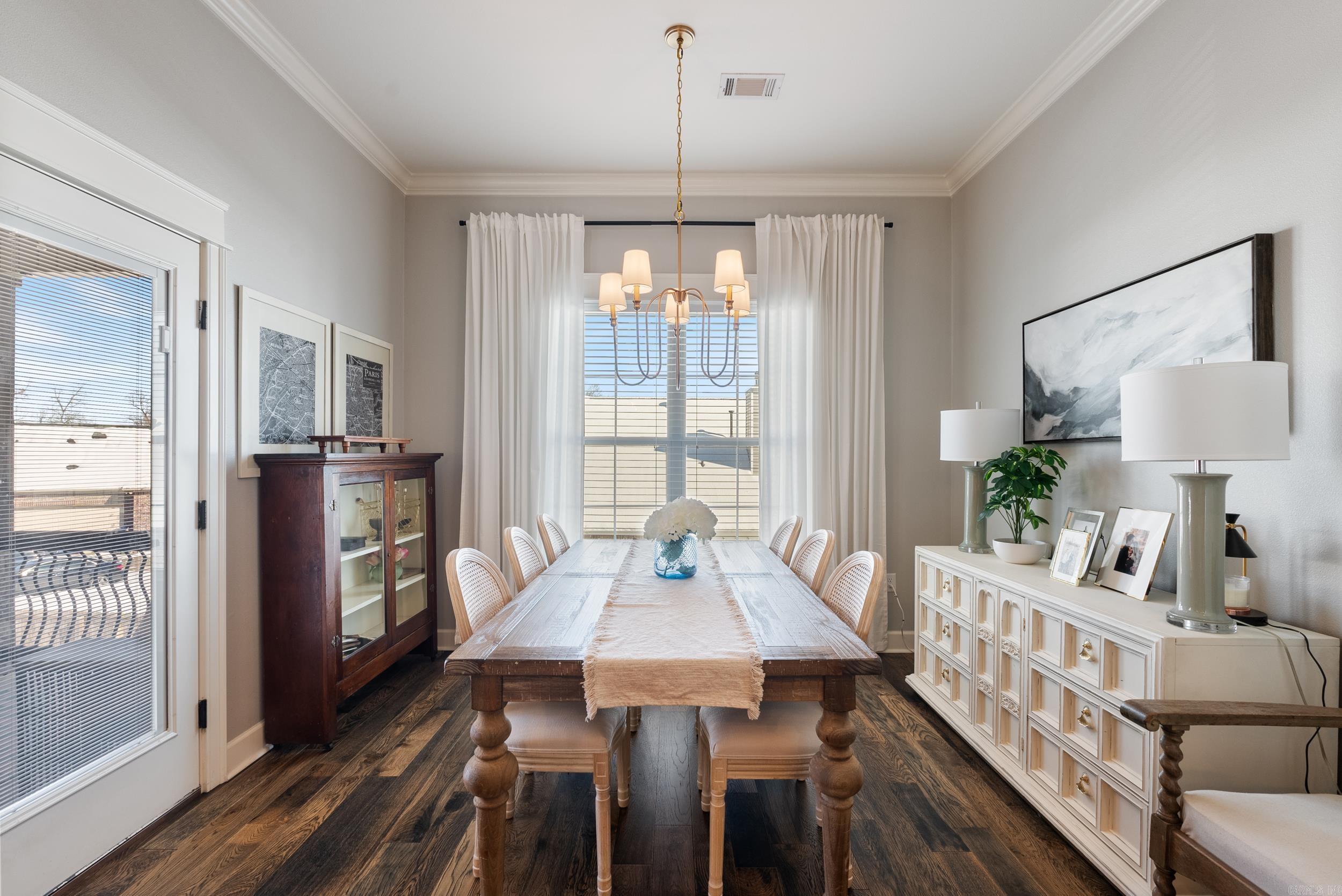 CHAPEL CREEK - Residential