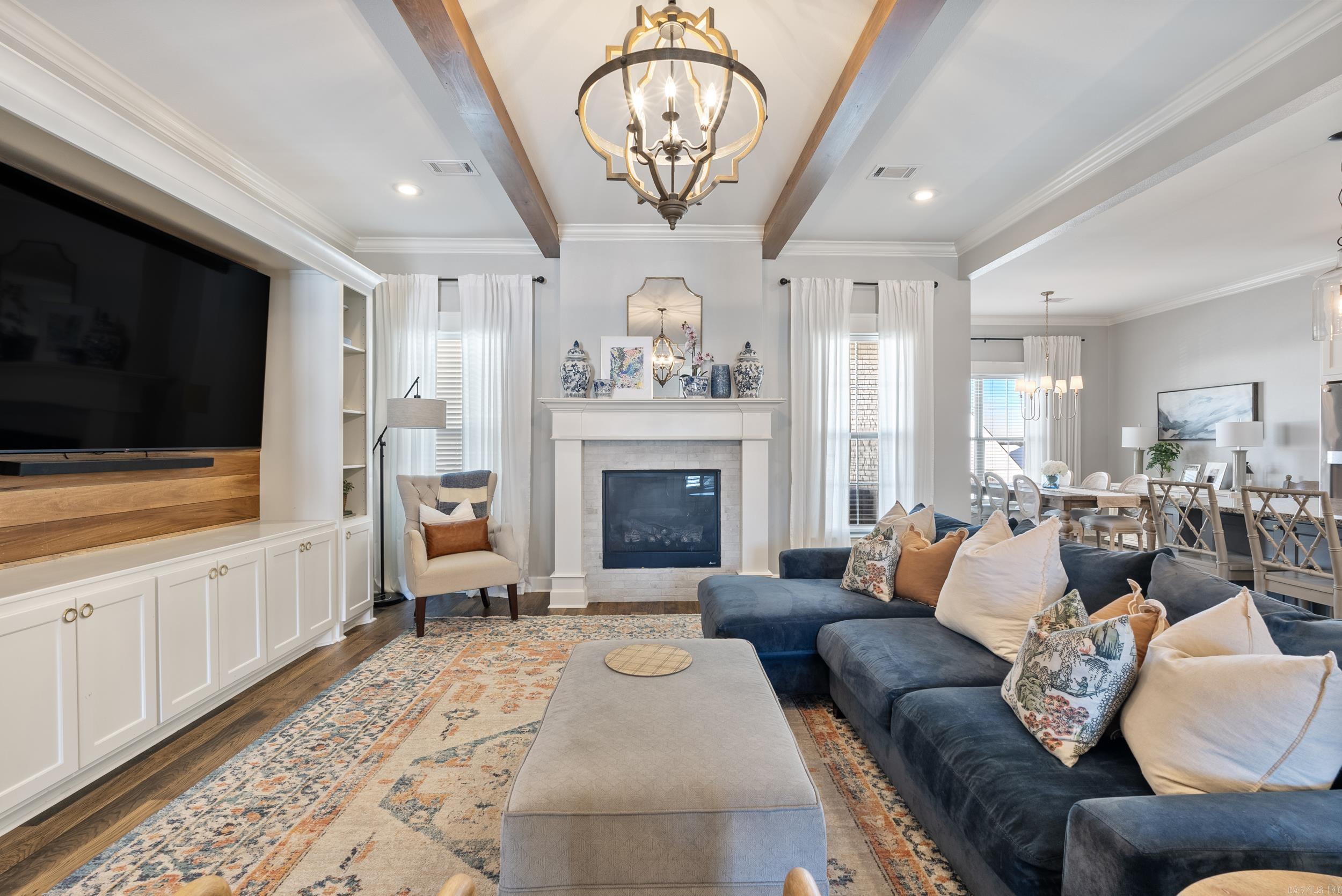 CHAPEL CREEK - Residential