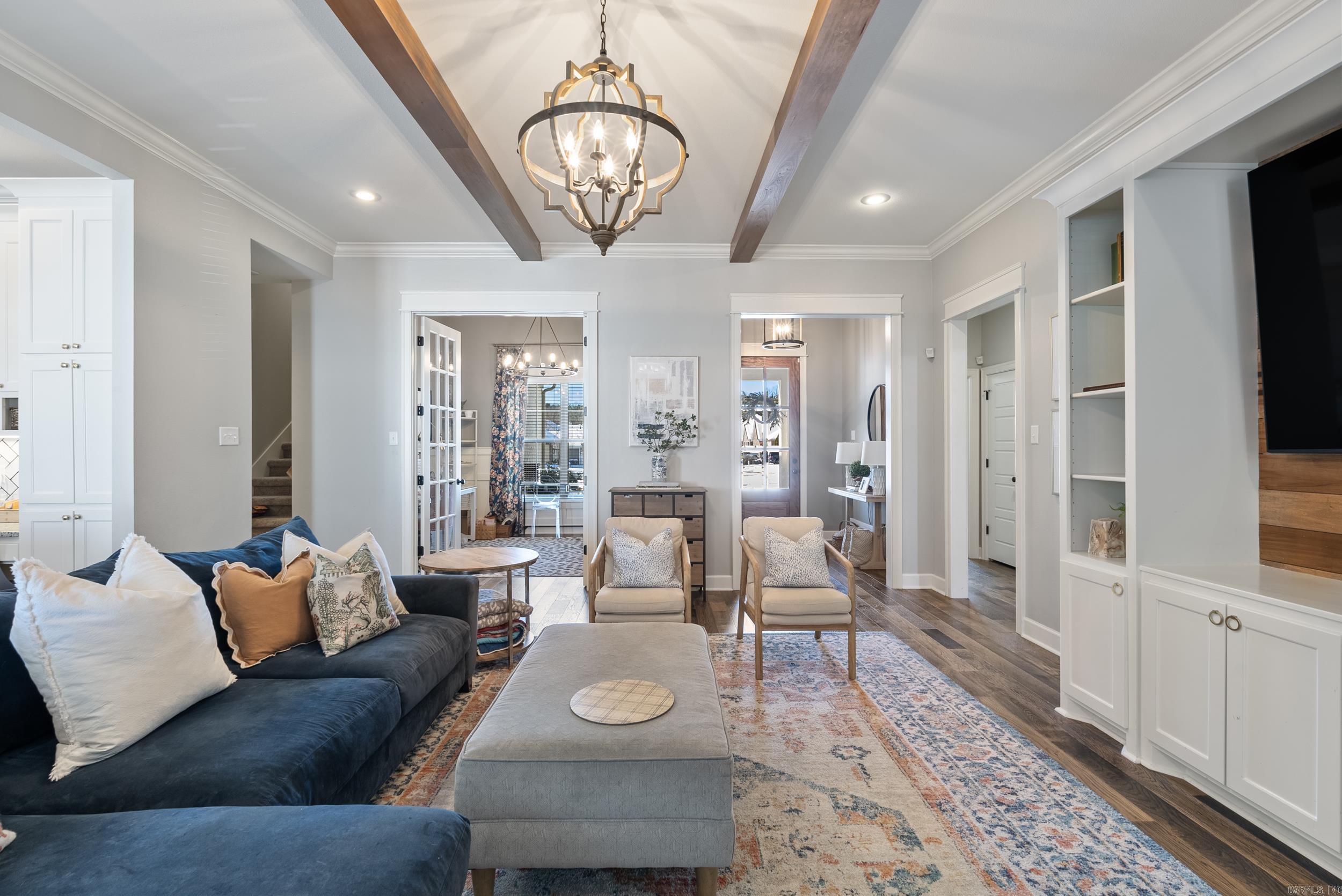 CHAPEL CREEK - Residential