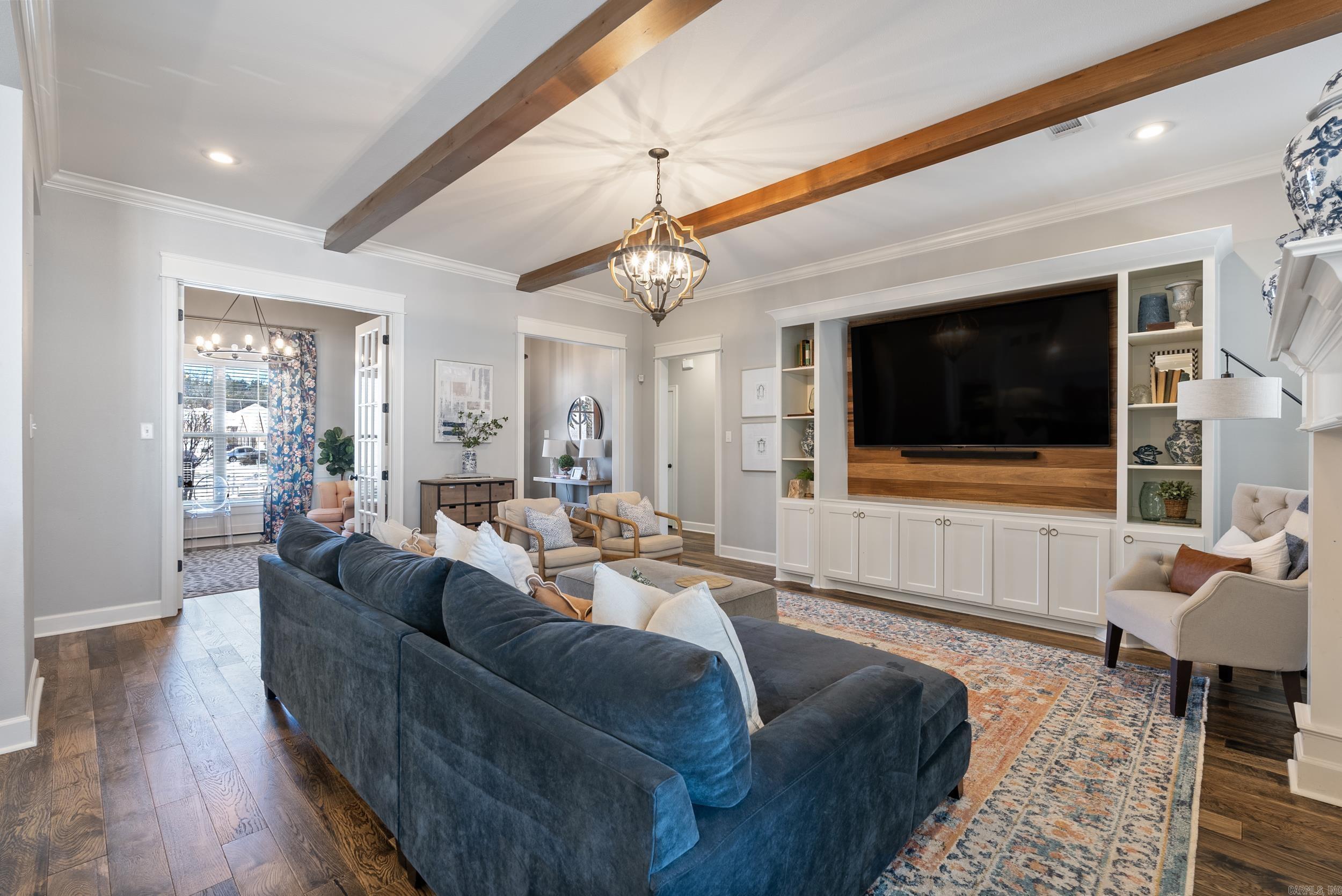 CHAPEL CREEK - Residential