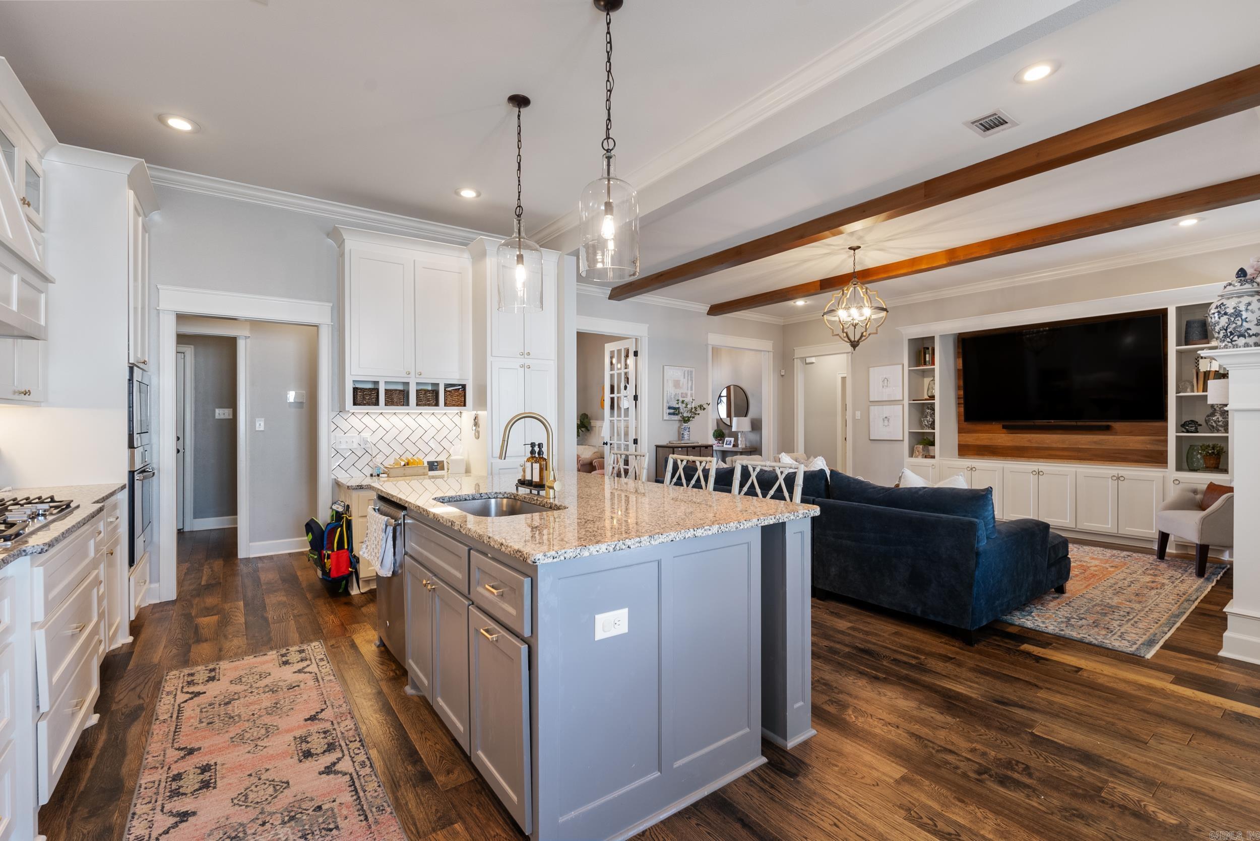 CHAPEL CREEK - Residential