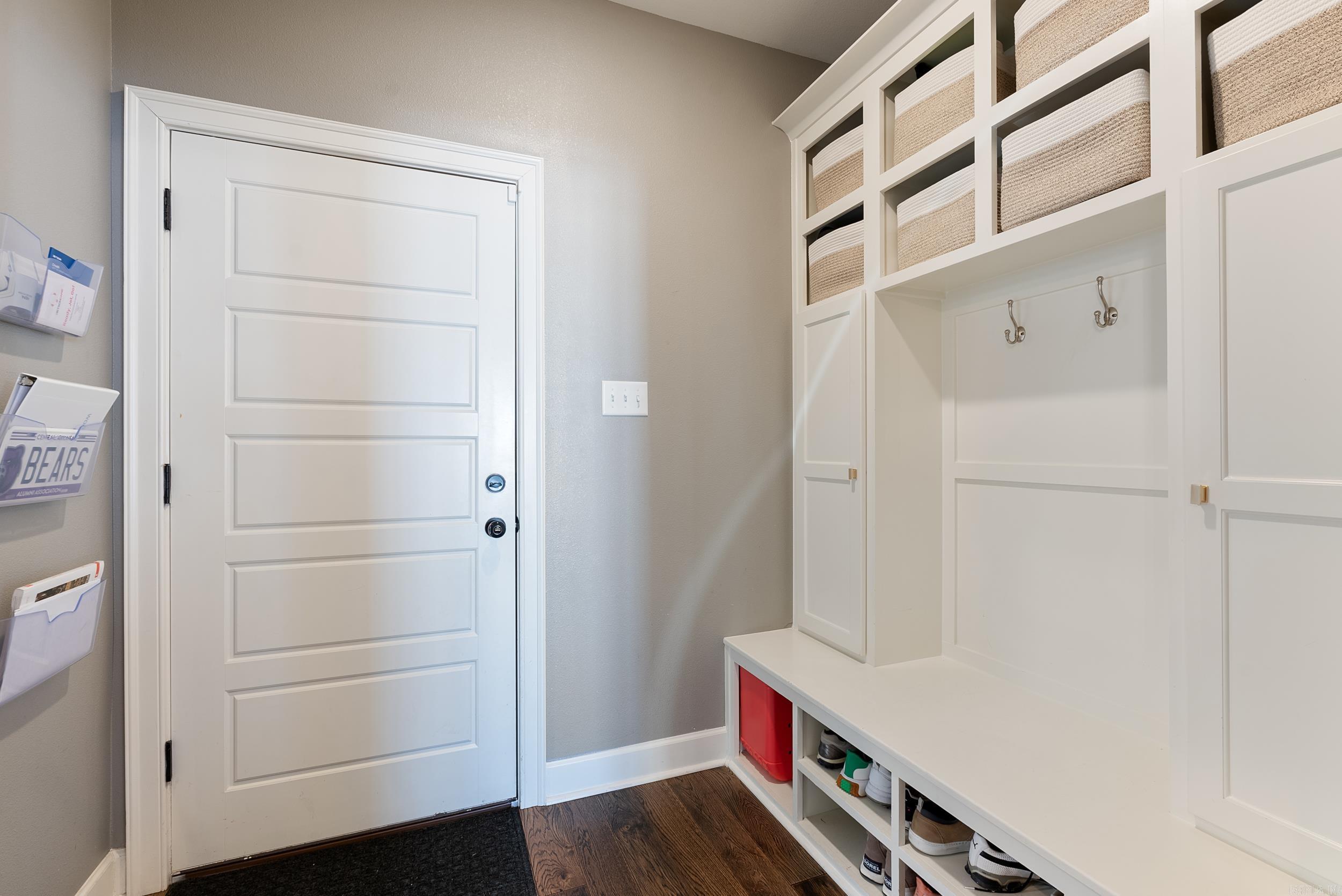 CHAPEL CREEK - Residential