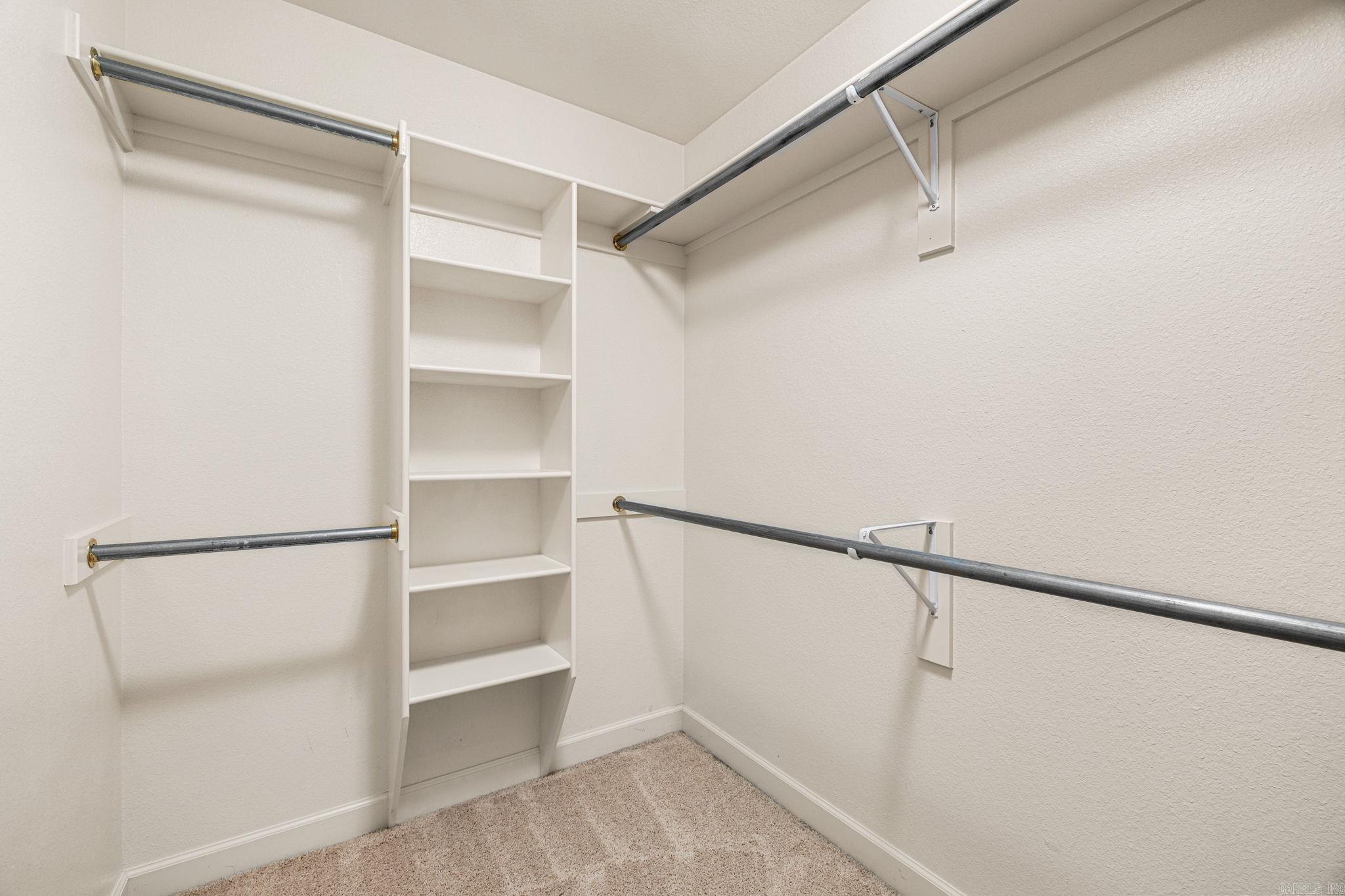 HUNTINGTON PLACE - Residential