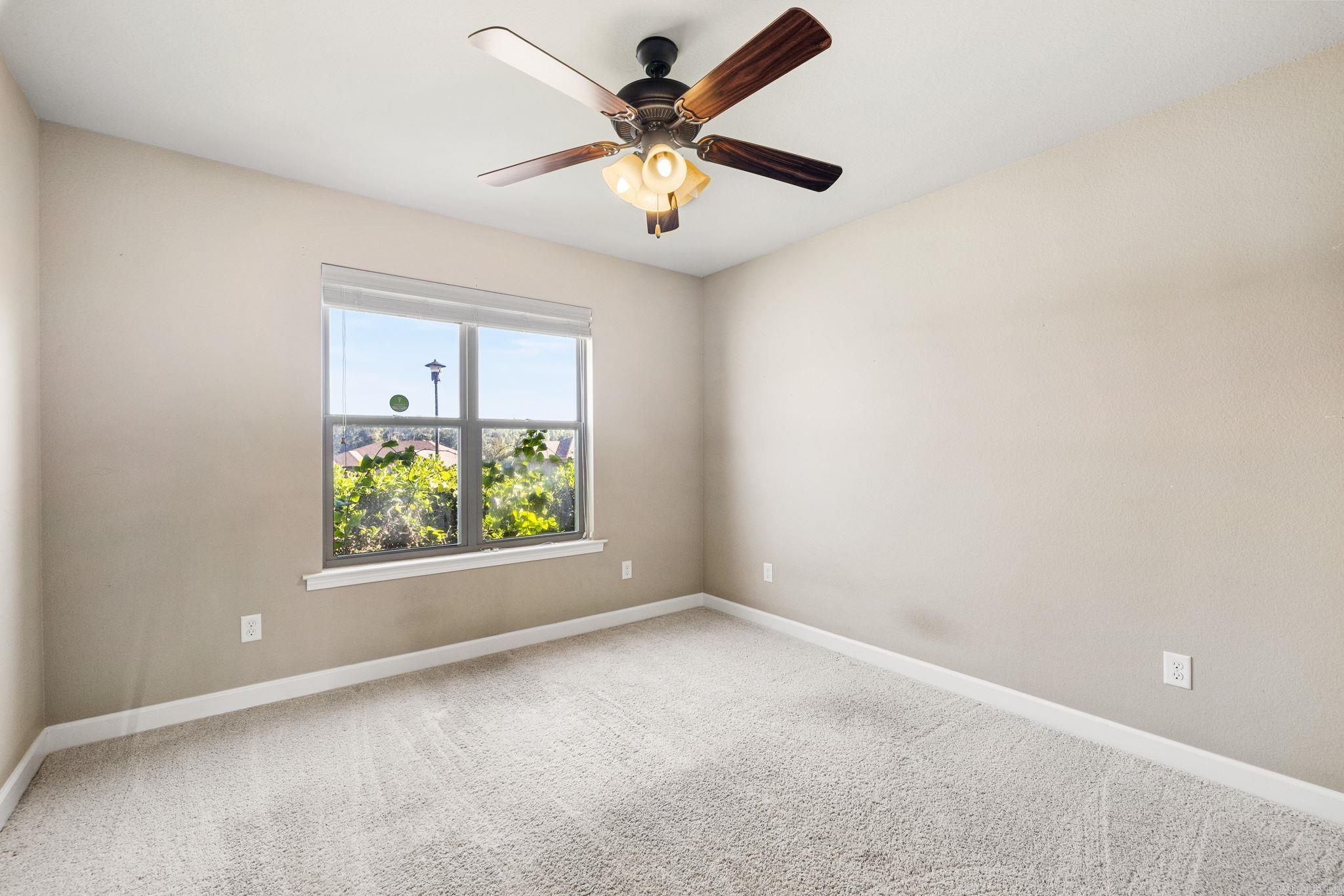 HUNTINGTON PLACE - Residential