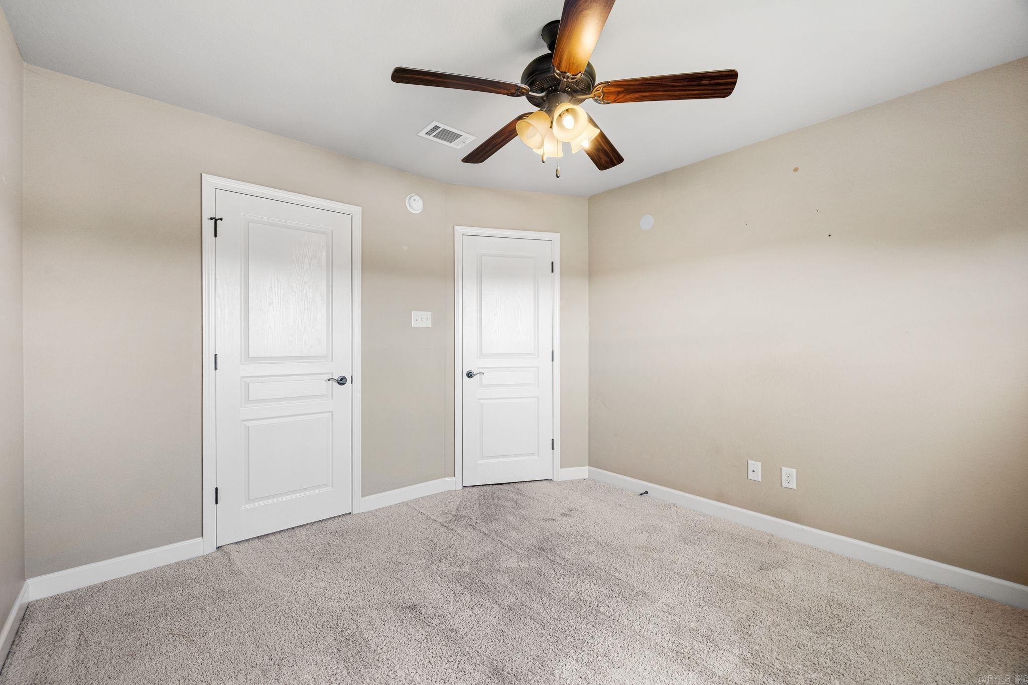 HUNTINGTON PLACE - Residential